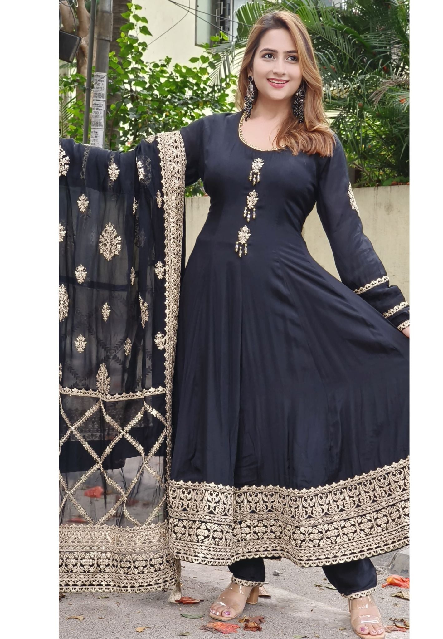 Floor length Beautiful Jari Work Flare Anarkali With Dupatta And Bottom DRYWASH-06818