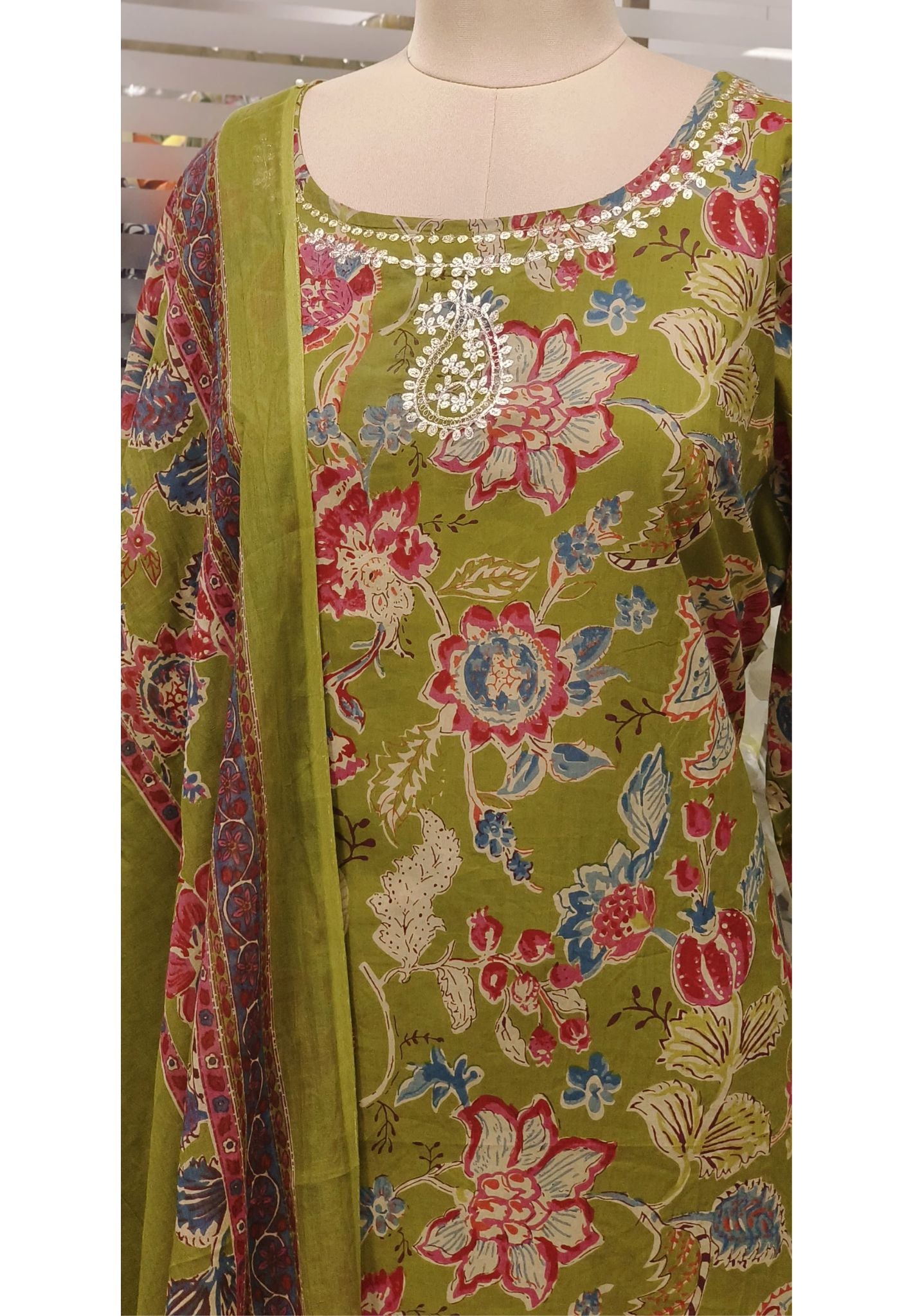Pure Cotton Floral Printed Full Set-08088