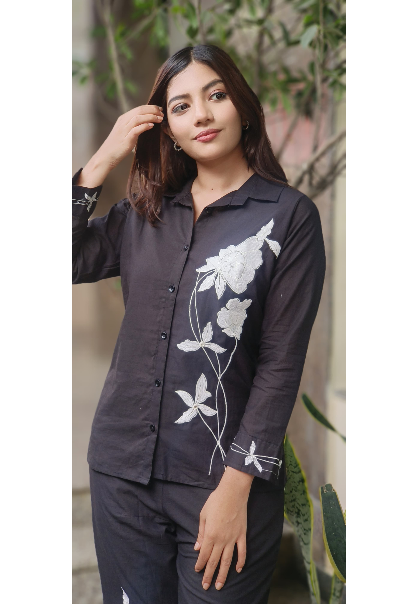 Floral Thread Work Solid Co-Ord Set In Cotton Fabric