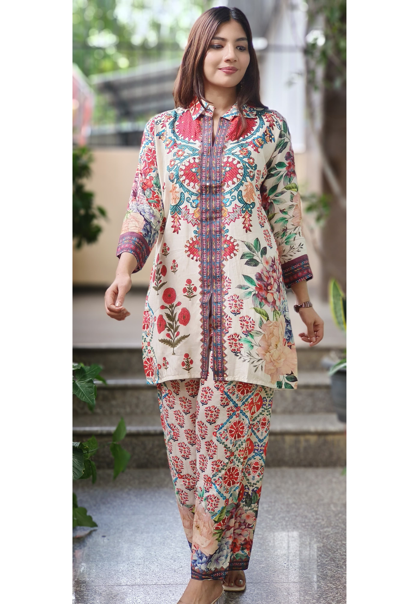 Multicolor Designer Print Collared Casual Wear Co-Ord Set In Muslin Fabric