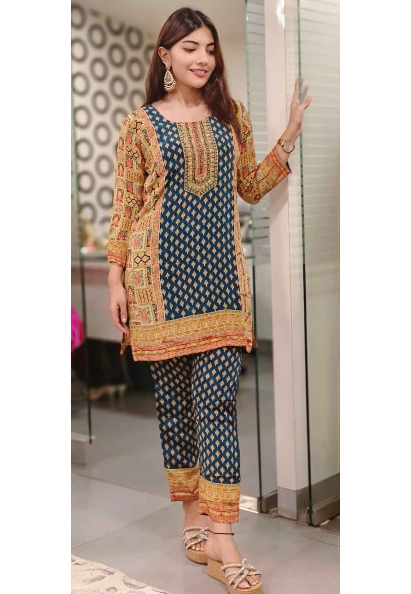 Crape Cutdana Work Digital Print Kurta Pant All Diffrent designe-07576