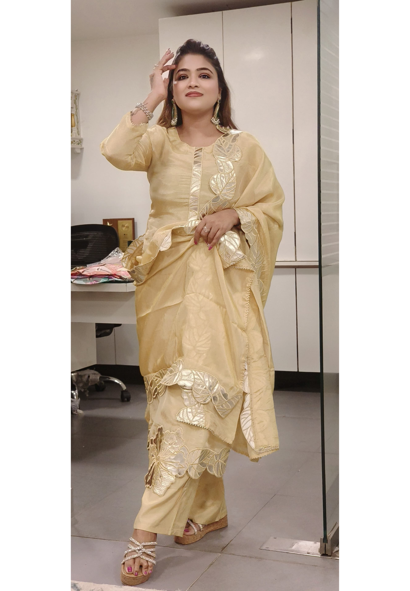 Elegant Cut Work Shimmer Tissue Full Suit Set With Dupatta-9889