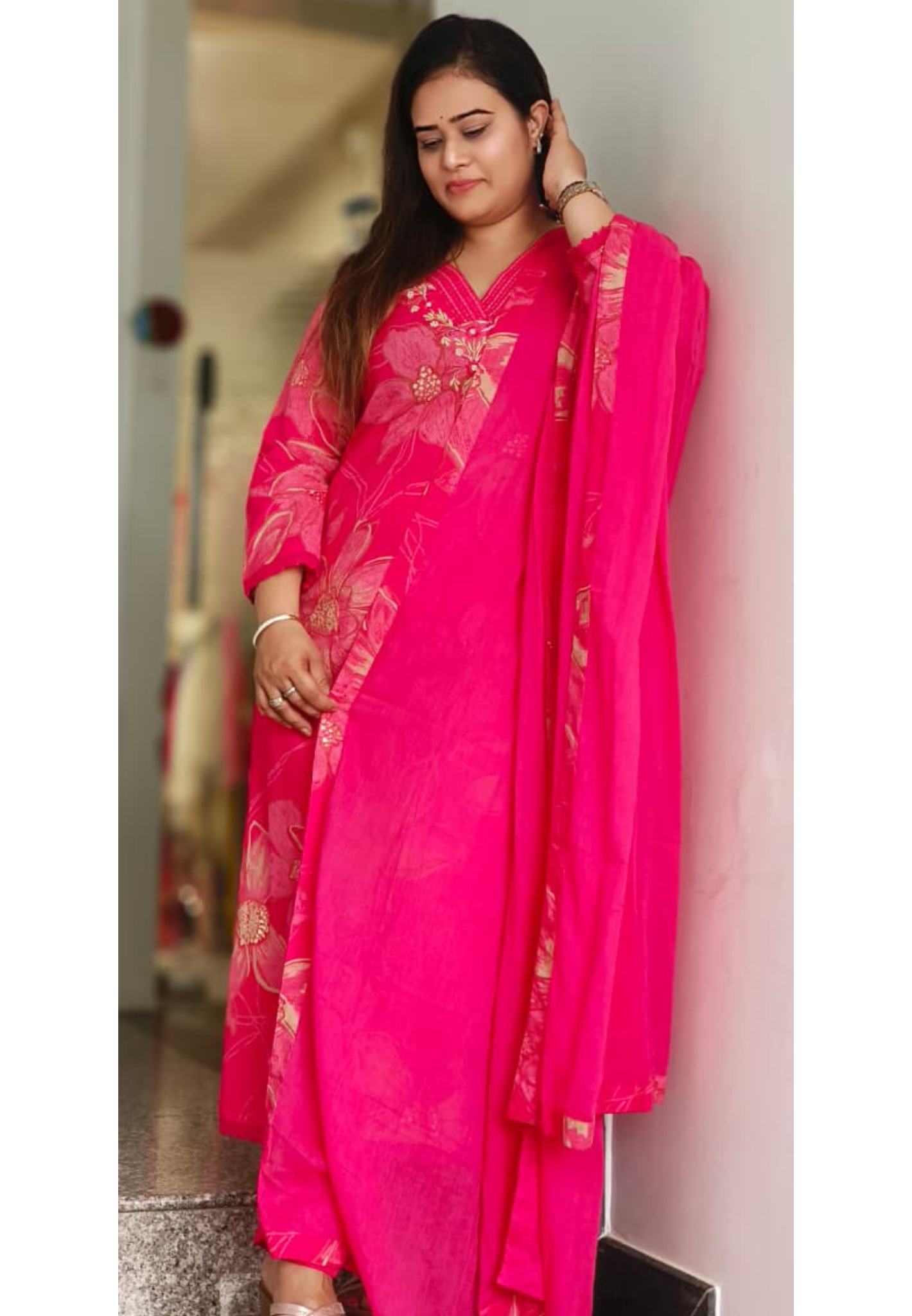 Beautiful V neck Floral Printed Cotton Full Suit Set with Pocket