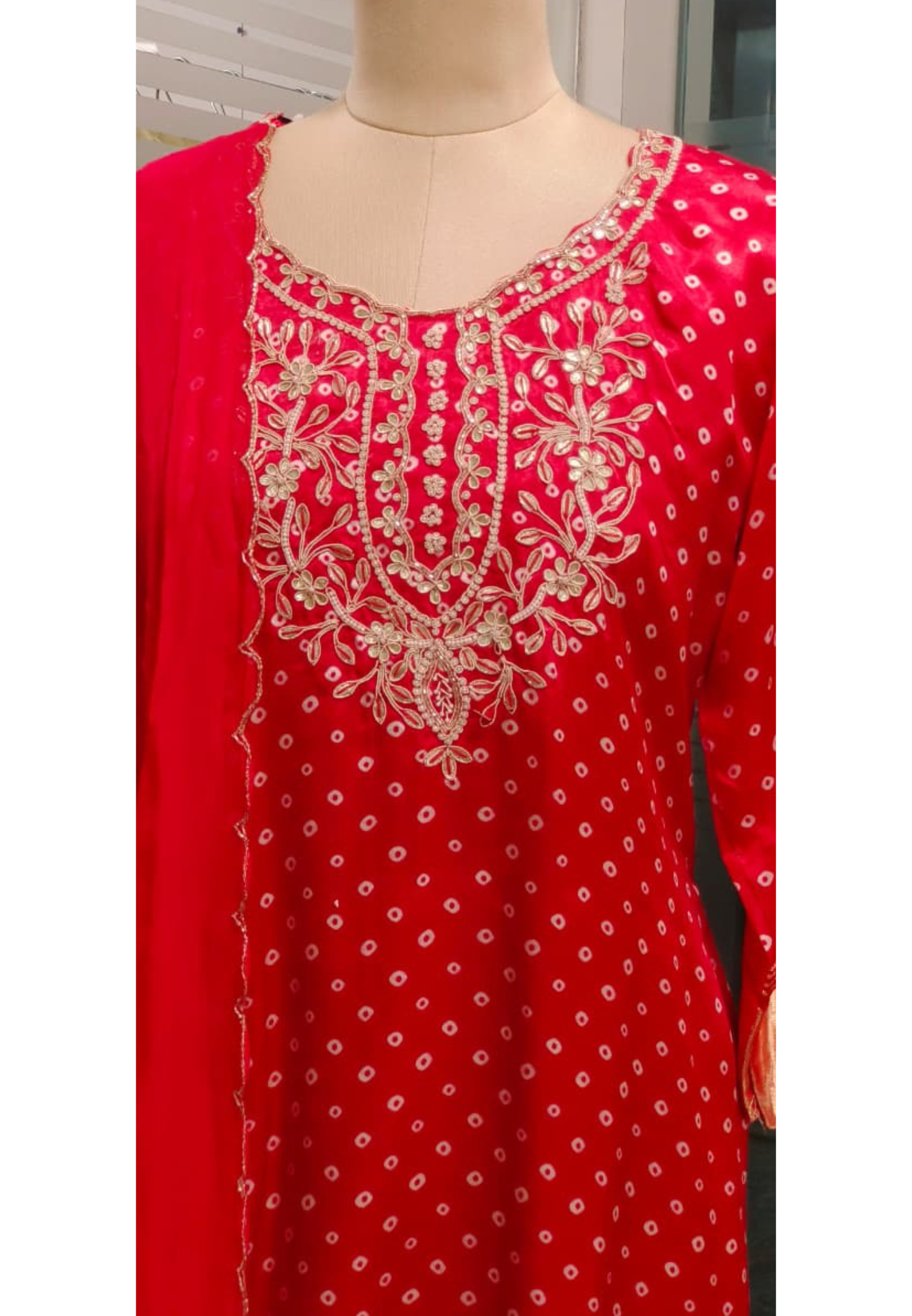 Gotta Front Neck Work Tiny Pearl Bandhani Dotted Full Suit Set With Dupatta- 11236
