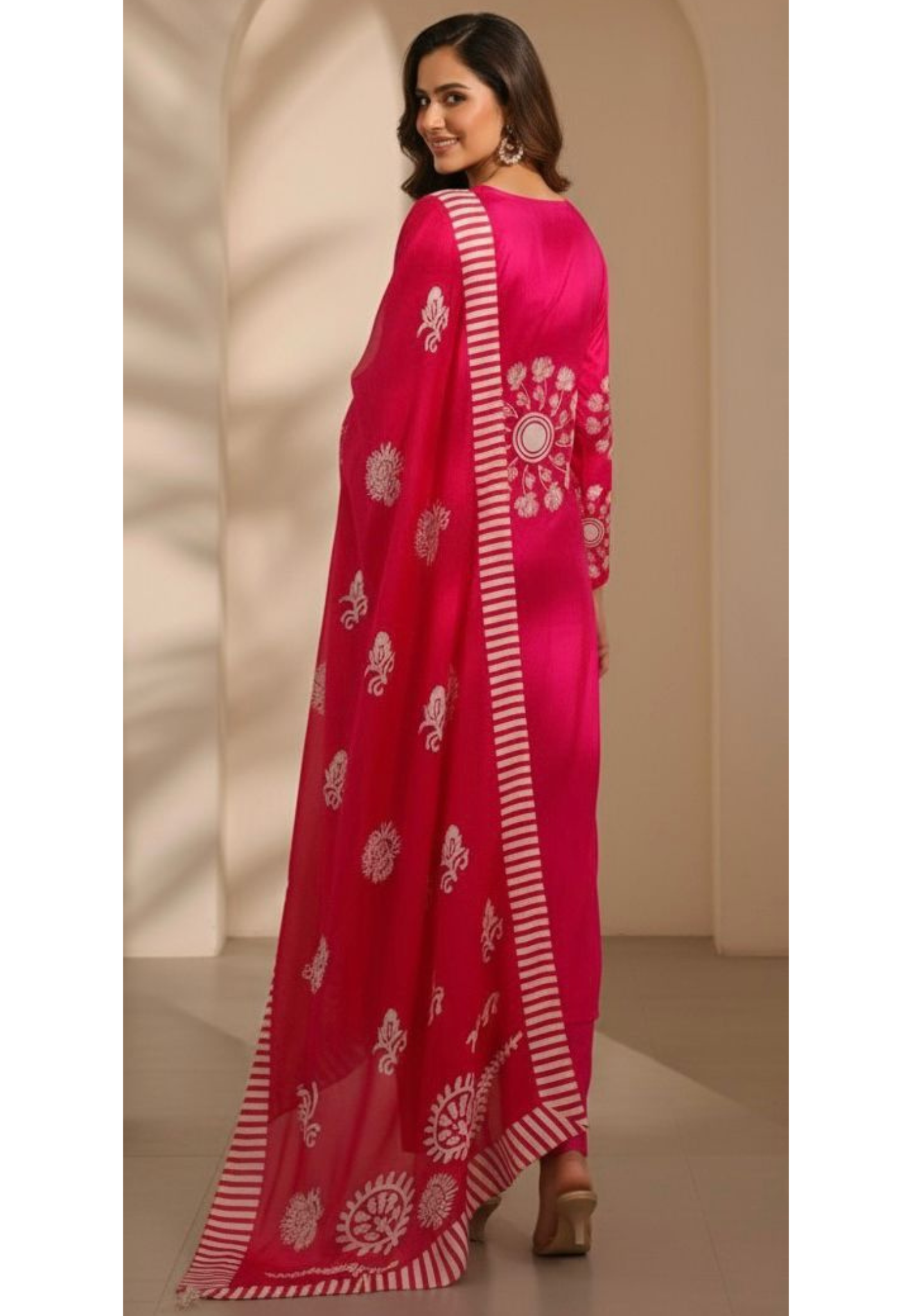 Minimal Neck Line Floral Printed Full Suit Set With Dupatta In Crepe Fabric- 11795,11794