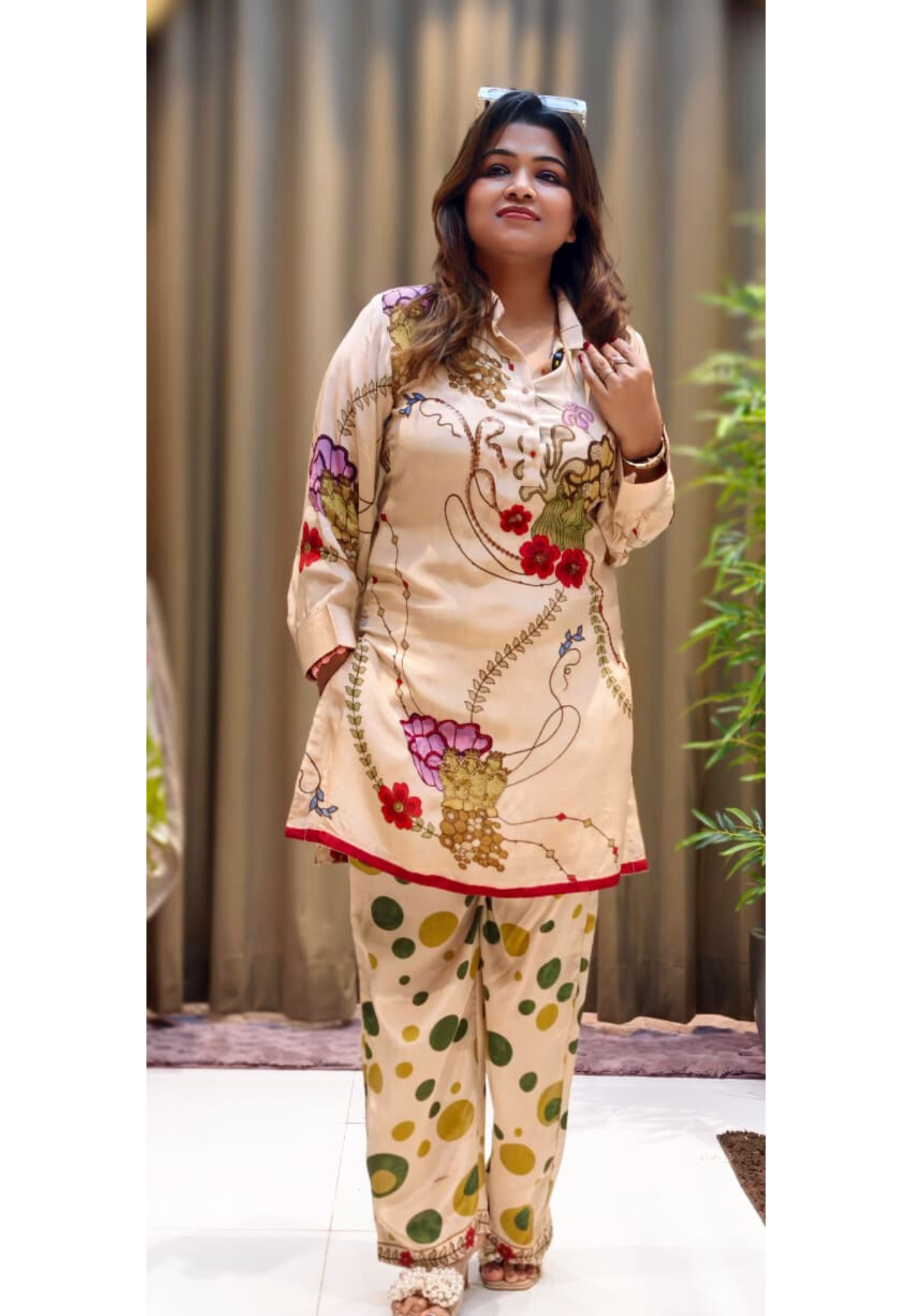 Elegant Beige Printed Kurta With Artistic Motif Detailing & Coordinated Pants- 13092