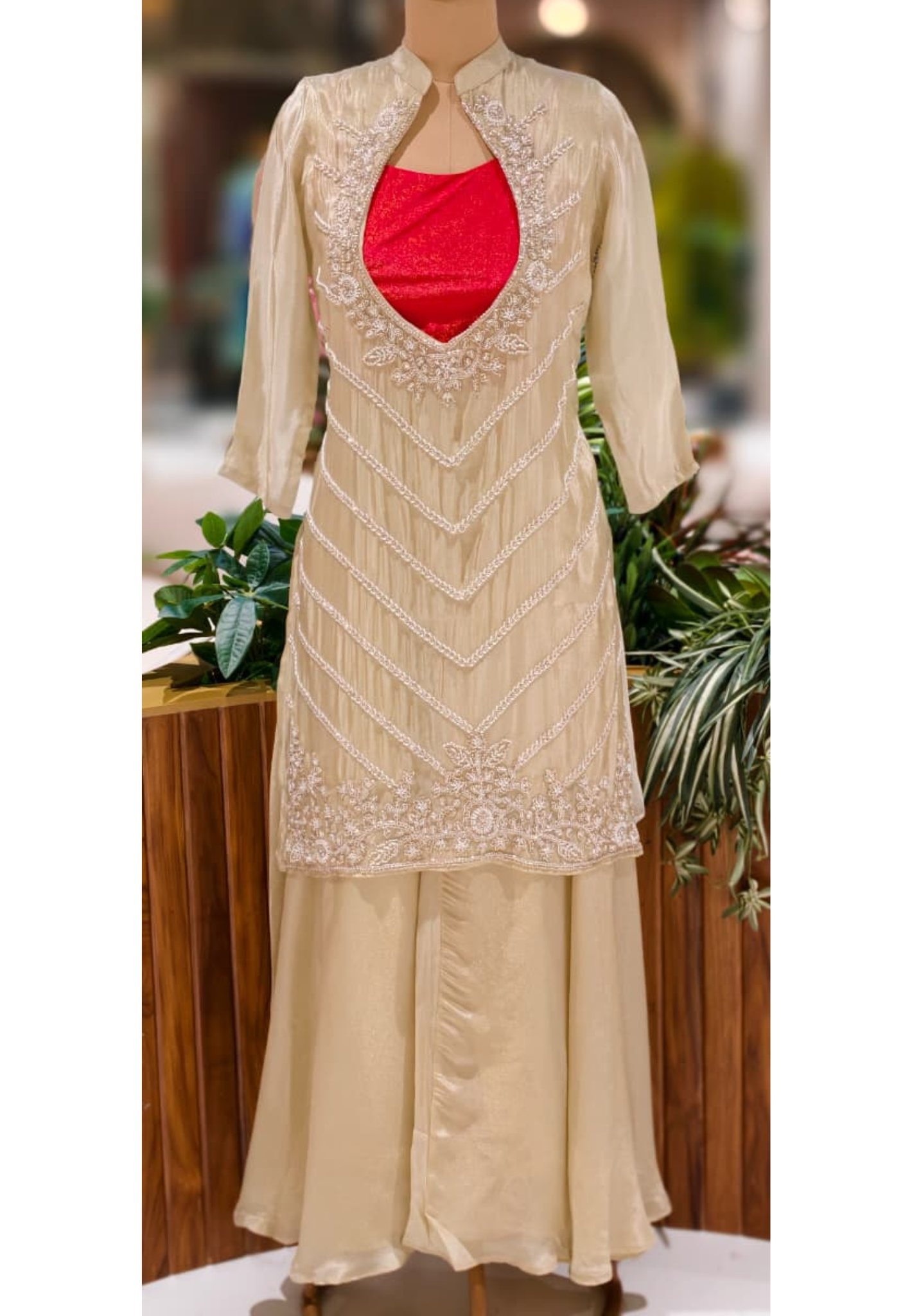 Cut-Dana Heavy Placement Work Shrug With Buster In Palazzo Bottom In Tissue Fabric-13232