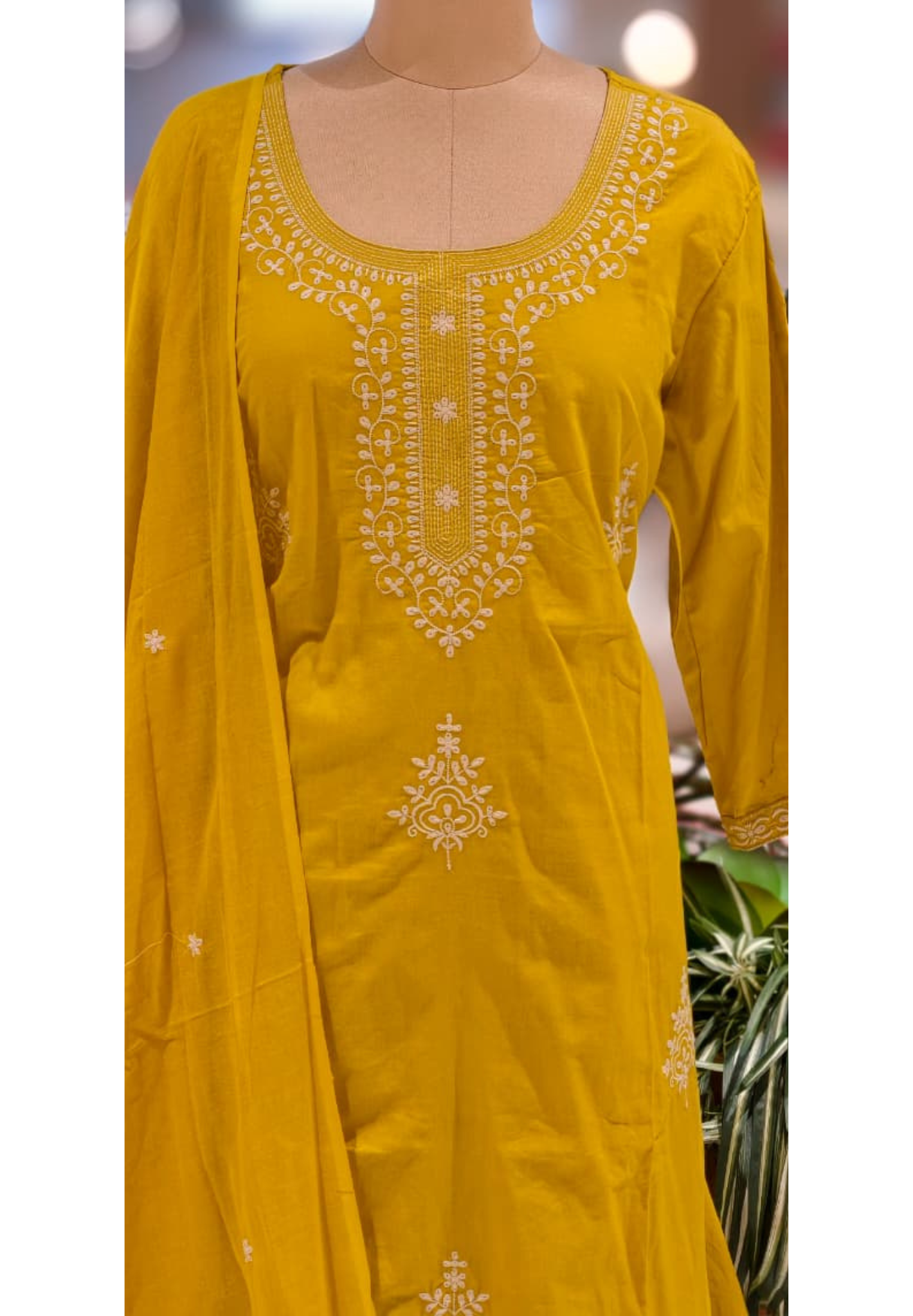 Rich Thread Embroidery Solid Cotton Straight Full Suit Set With Dupatta & Matching Bottom- 13320