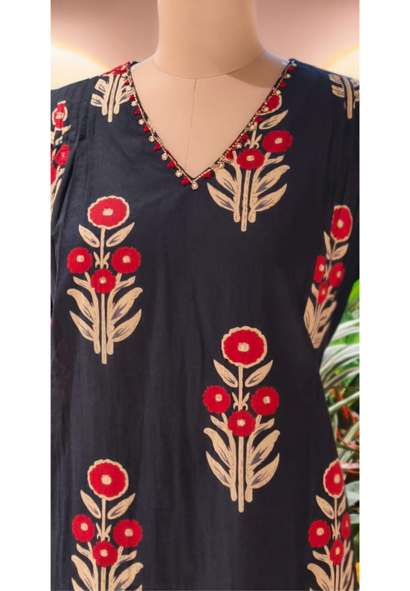 Huge Floral Print Minimal Neck Line Cotton Kurta Pant Set- 13297