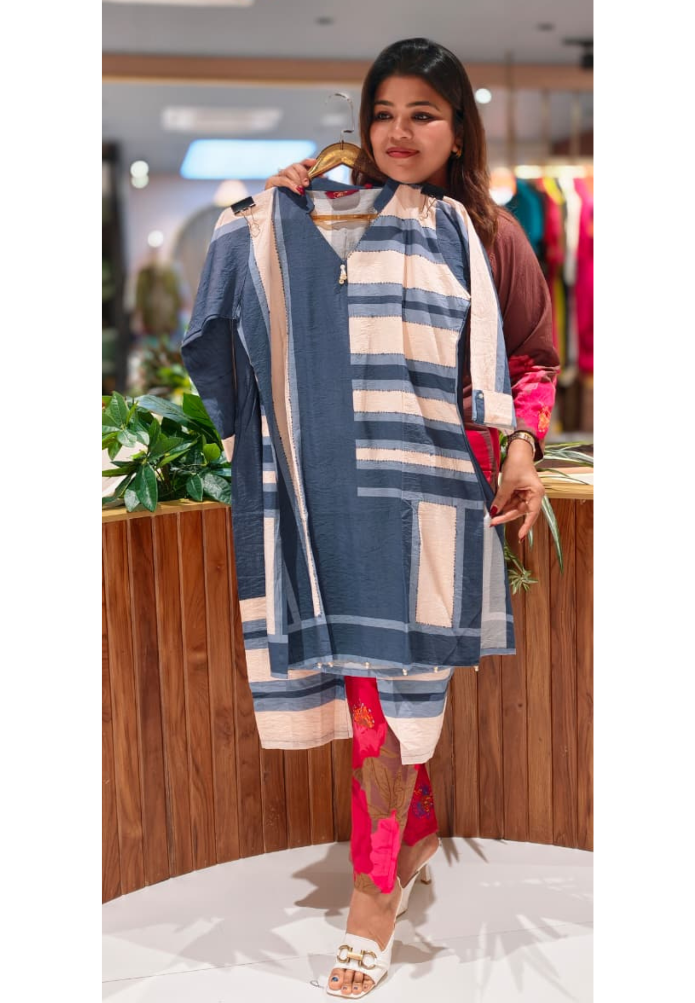 Dual Tone Striped Print Co-Ord Set In Nylon Viscose Silk Fabric- 13441