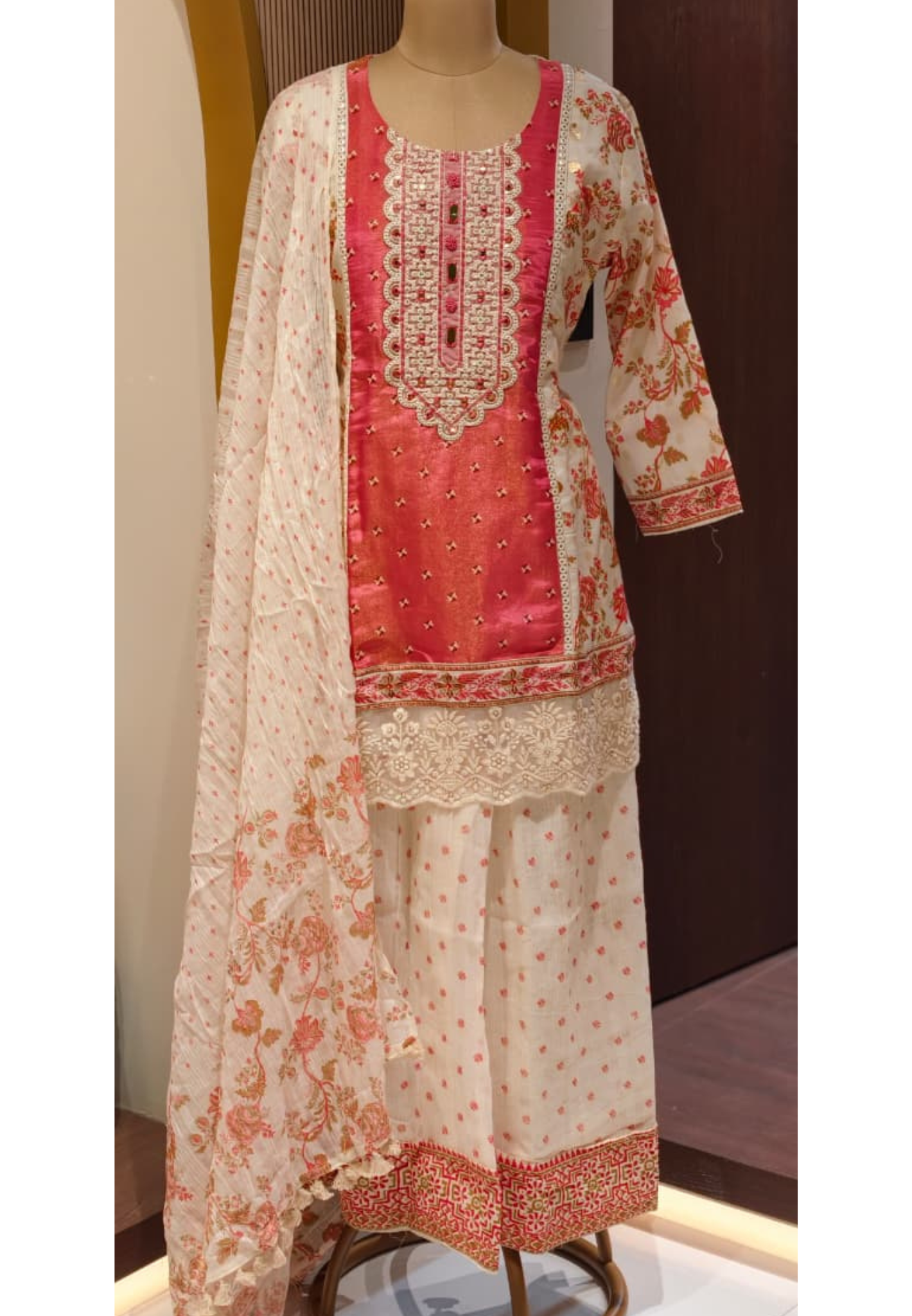 Fuchsia Rose Petal Lace-Trimmed Kurta & Palazzo Set With Floral Dupatta-13507