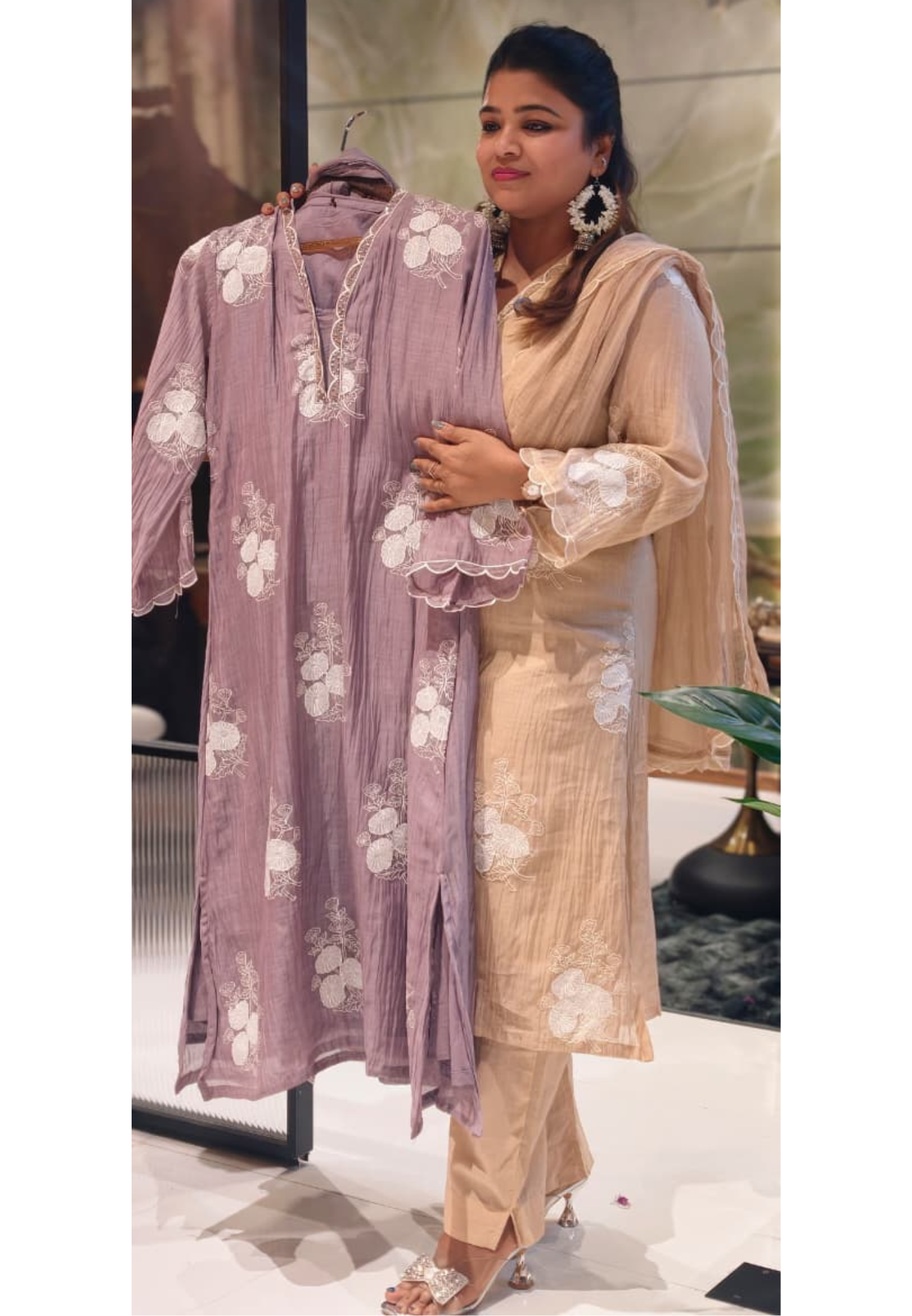 Patched Floral Meadowed Embroidered Crinkled Full Suit Set With Dupatta- 13777