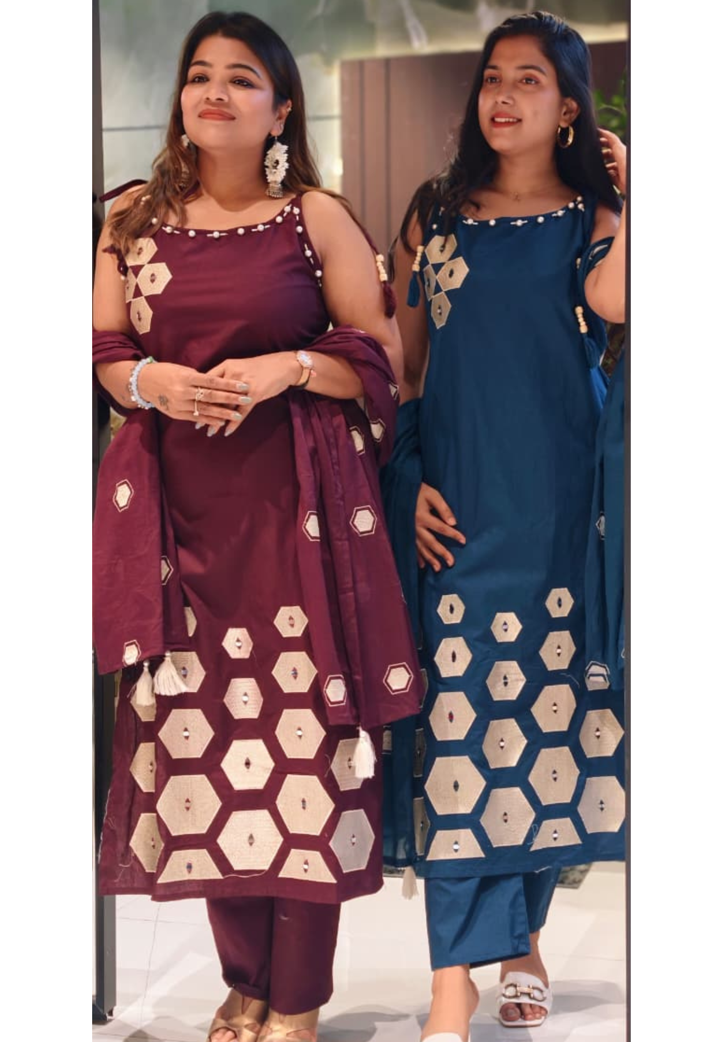 Summer Style Slevless Noodel Strap Cotton Embroidered Full Suit Set 13843