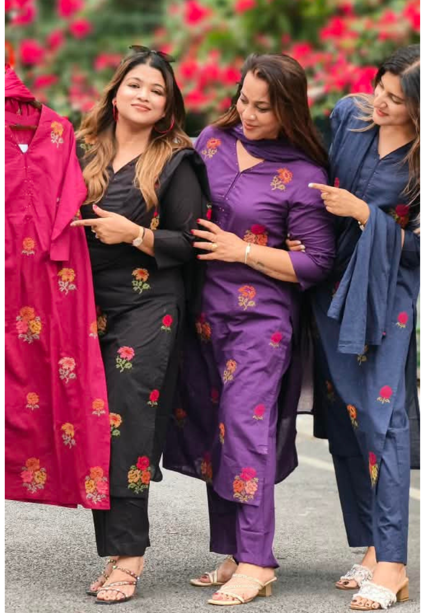 Cross-Stitch Abstract Floral Embroidery Straigth Cotton Full Suit Set With Dupatta- 16093