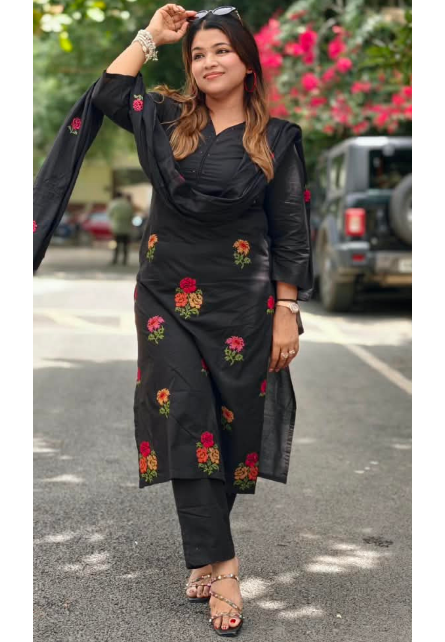 Cross-Stitch Abstract Floral Embroidery Straigth Cotton Full Suit Set With Dupatta- 16093