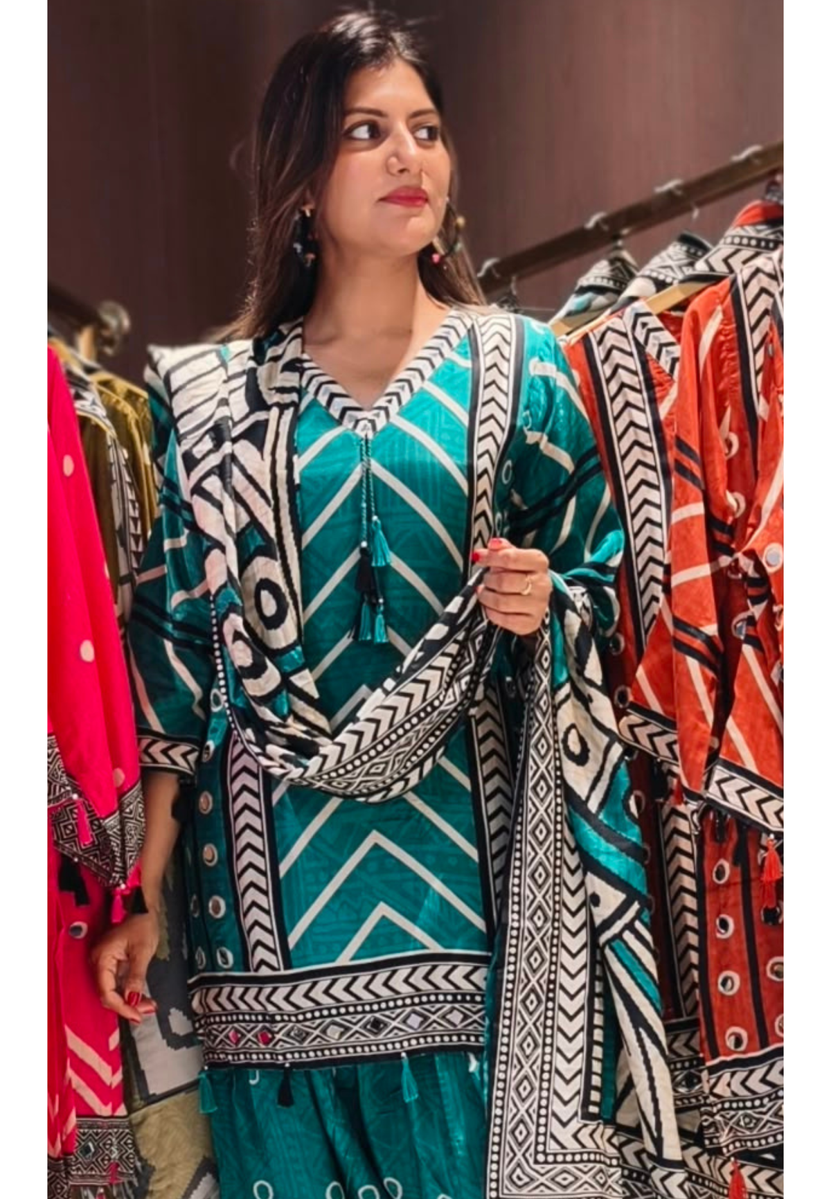Linear Abstract Printed Real Mirror Detailing Muslin Full Suit Set With Dupatta & Farshi Bottom- 16457 Lean Fit