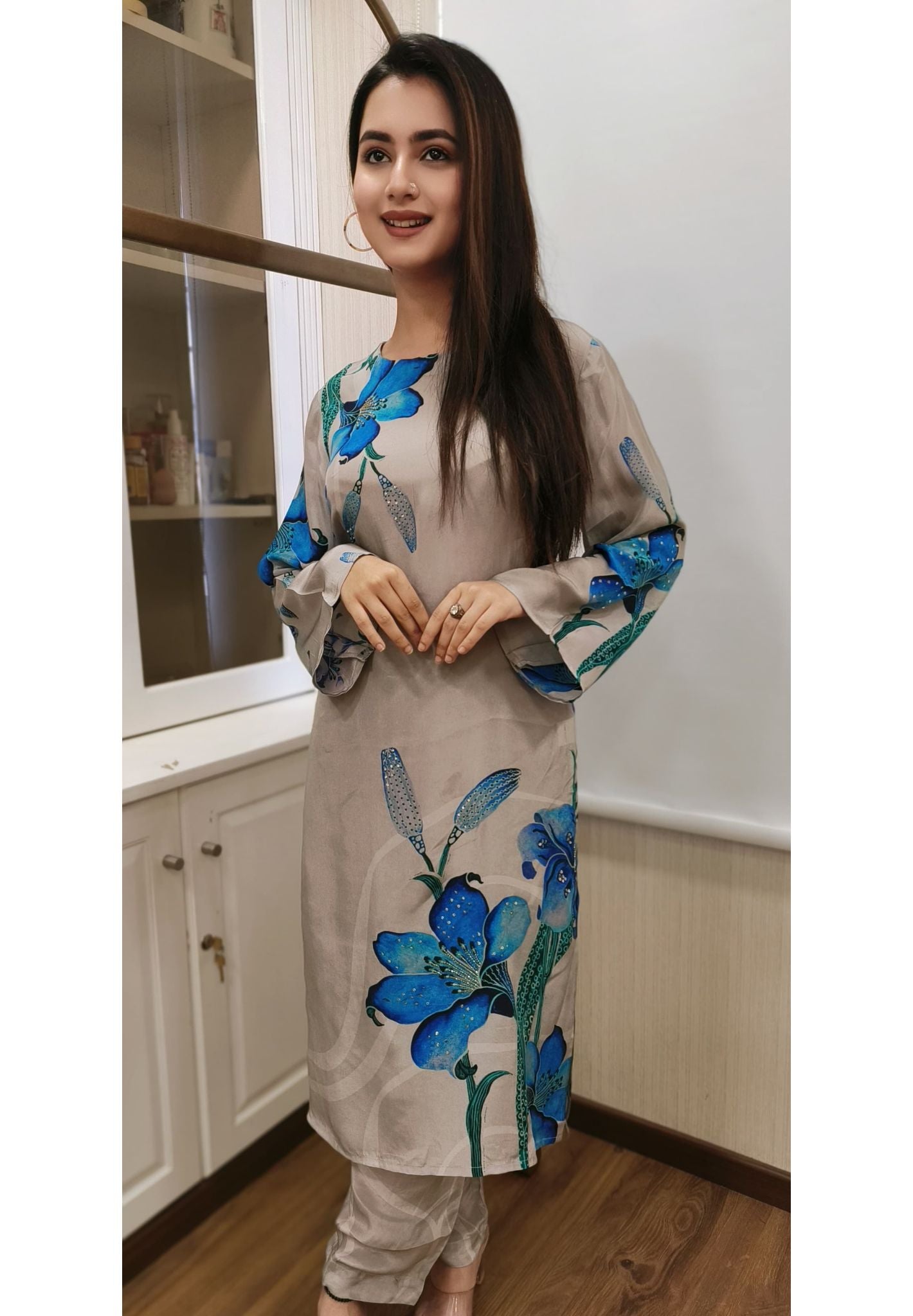 Crape Beautiful print neck kurta pant set of-2 DRY WASH-04455