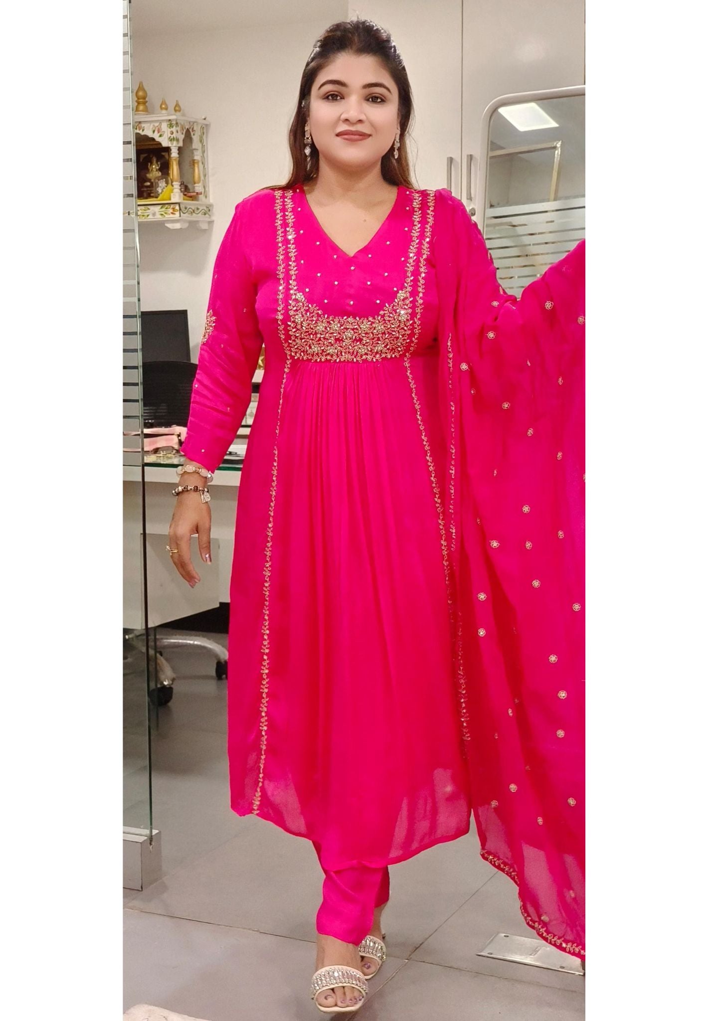 Beautiful Chinon Zardozi Embroidery Anarkali Full Set (loose Fit)-08251