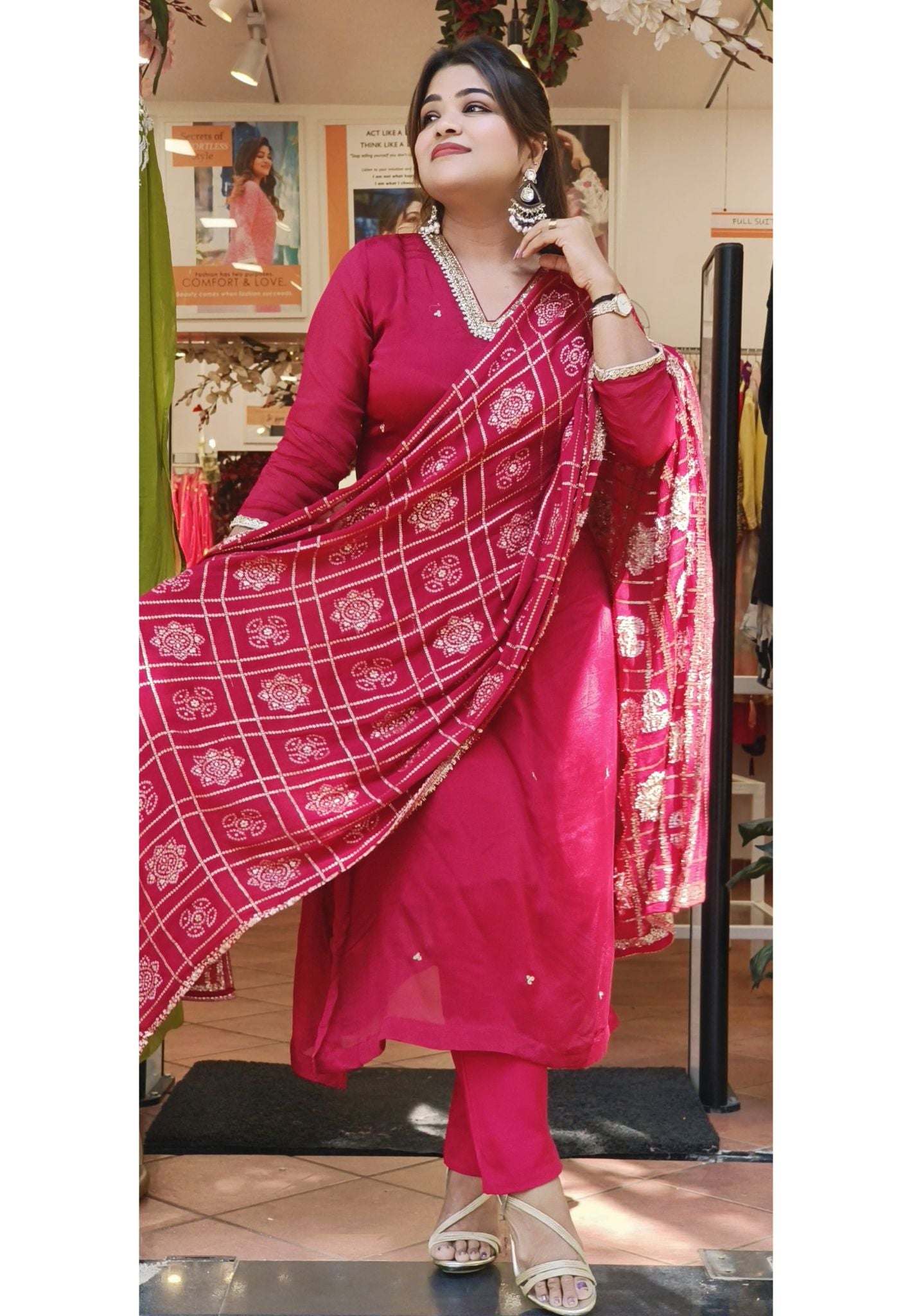 Beautiful Silk Neck Embroidery Aline Full Set-8153