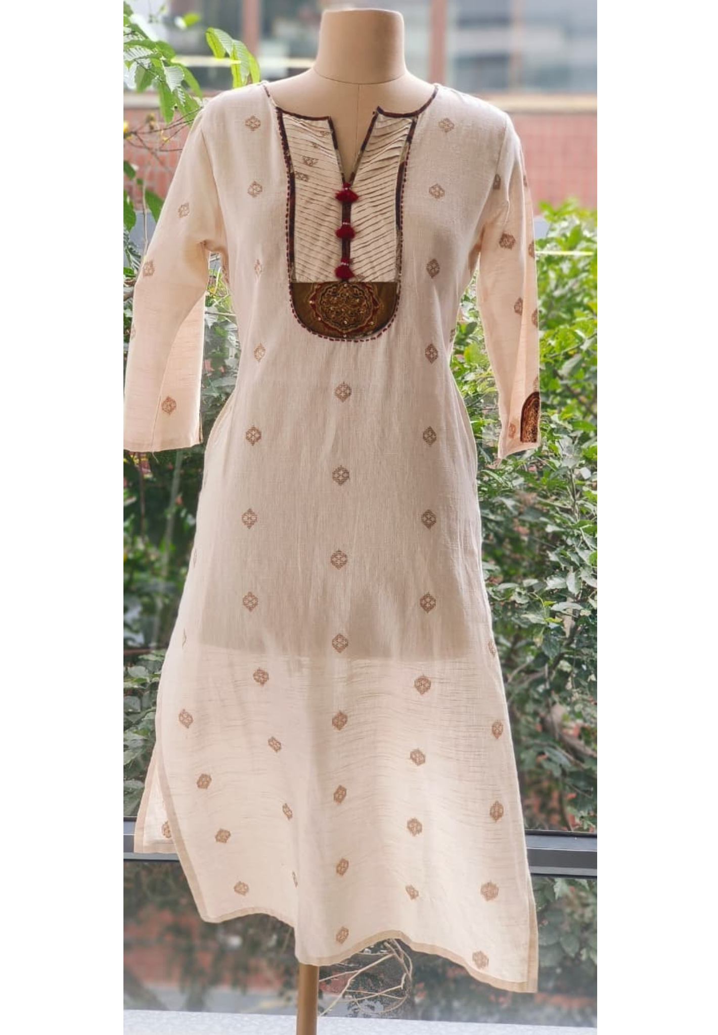 Weaving Tassel On Neck Flex Cotton Printed Only Kurti-12279