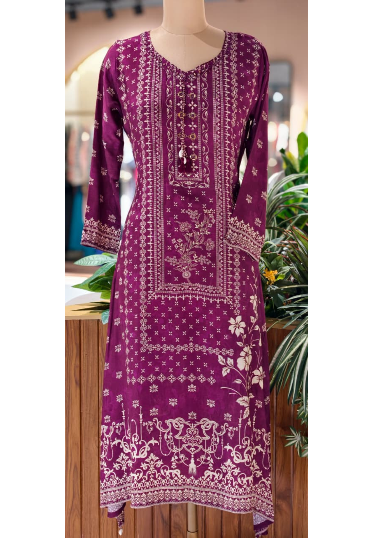 Ethnic Floral Bloom Printed Mural Muslin A-Line Kurti Only (Slightly Lean Fit)