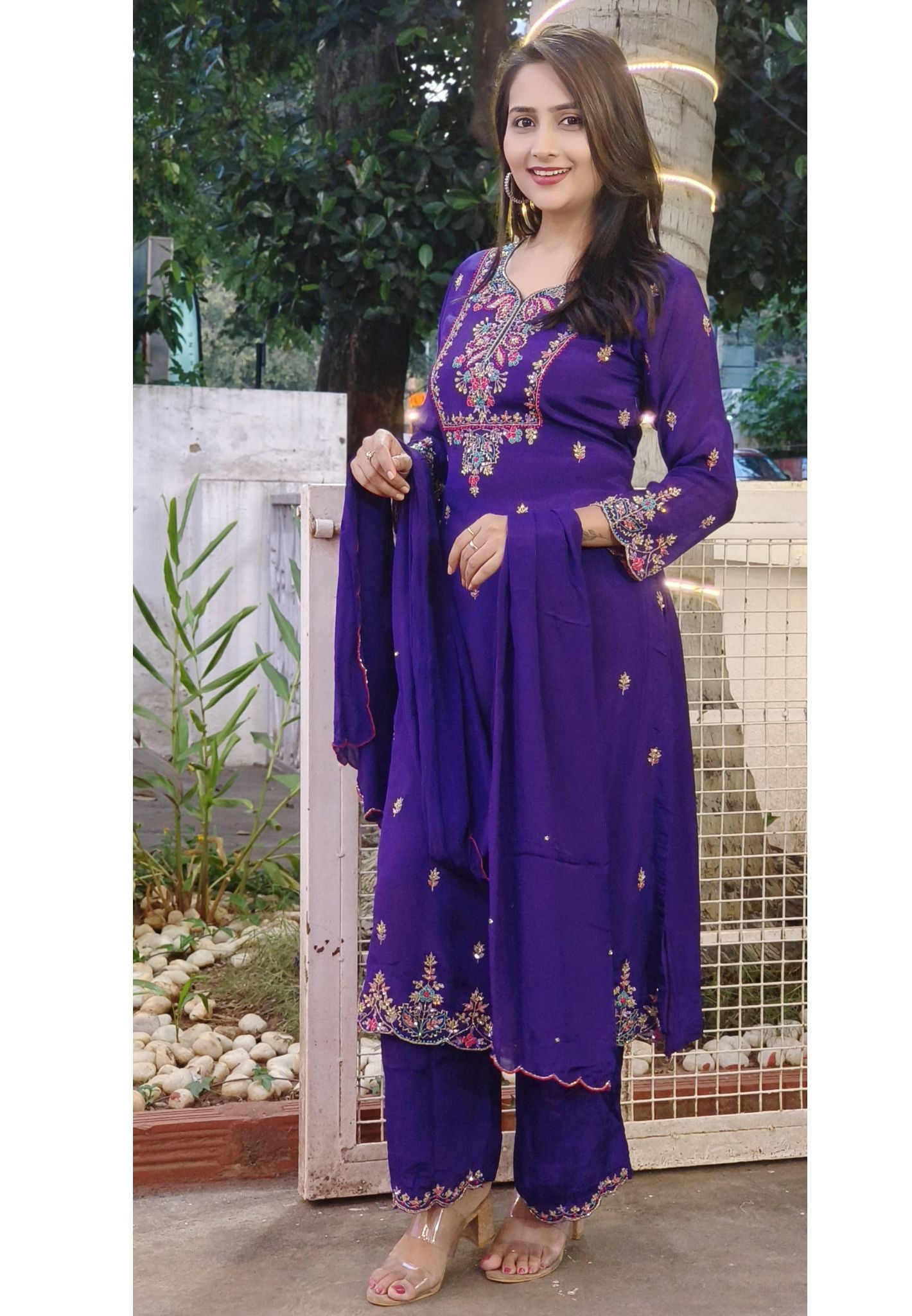 Chinon Cutdana Embroidery Full Set-07652-53-54