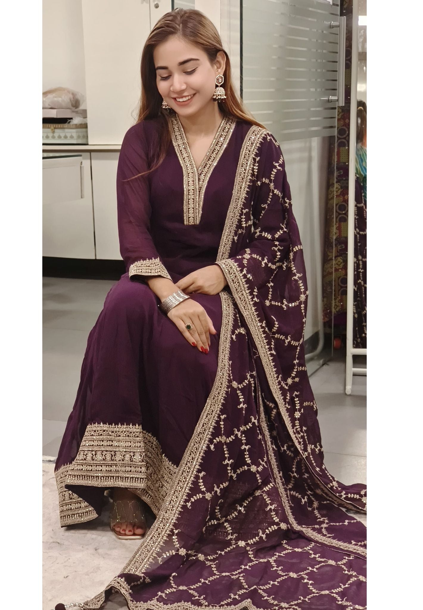 Beautiful V-Neck Zardozi Embroidery Anarkali Full Set-08222