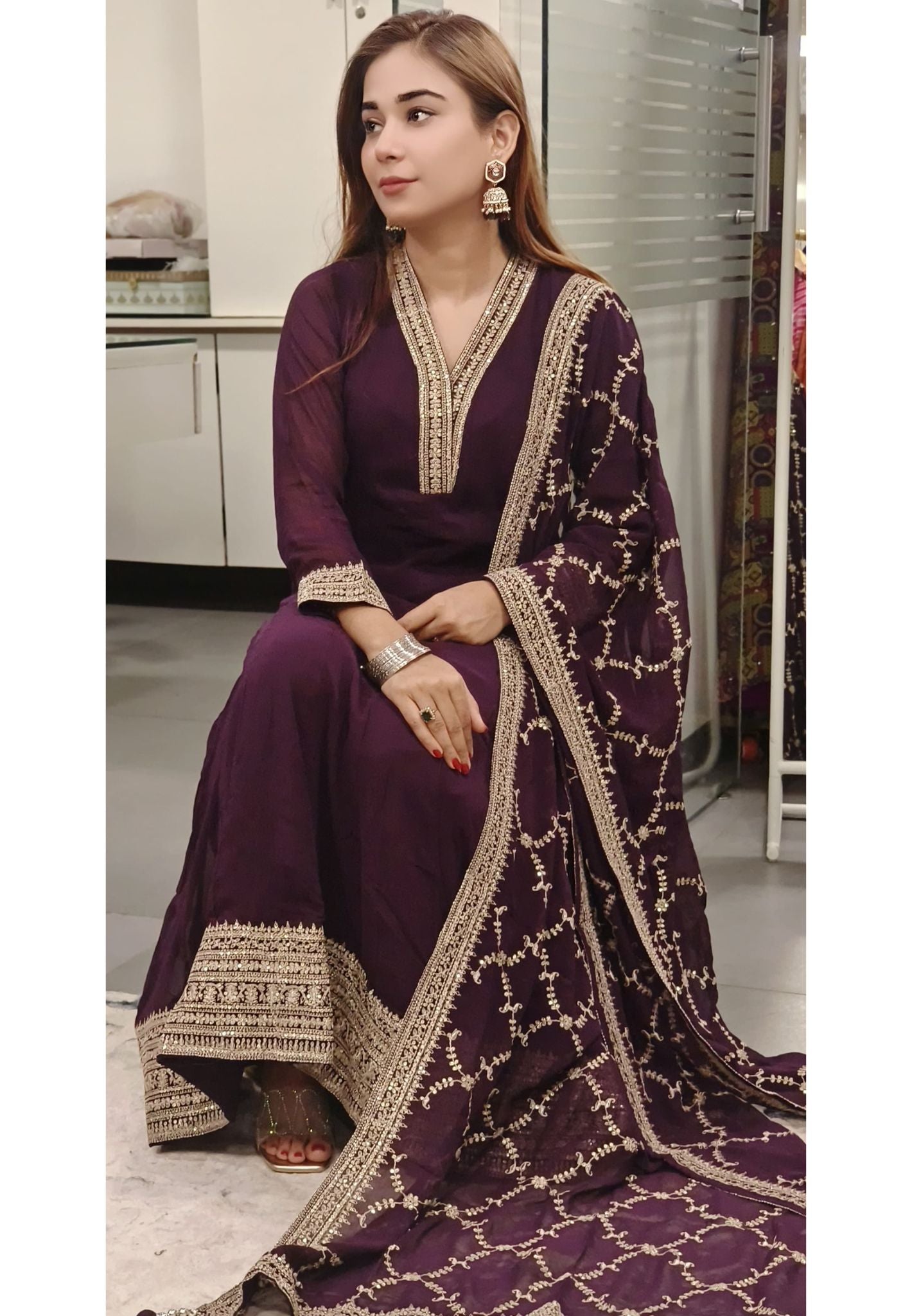 Beautiful V-Neck Zardozi Embroidery Anarkali Full Set-08222