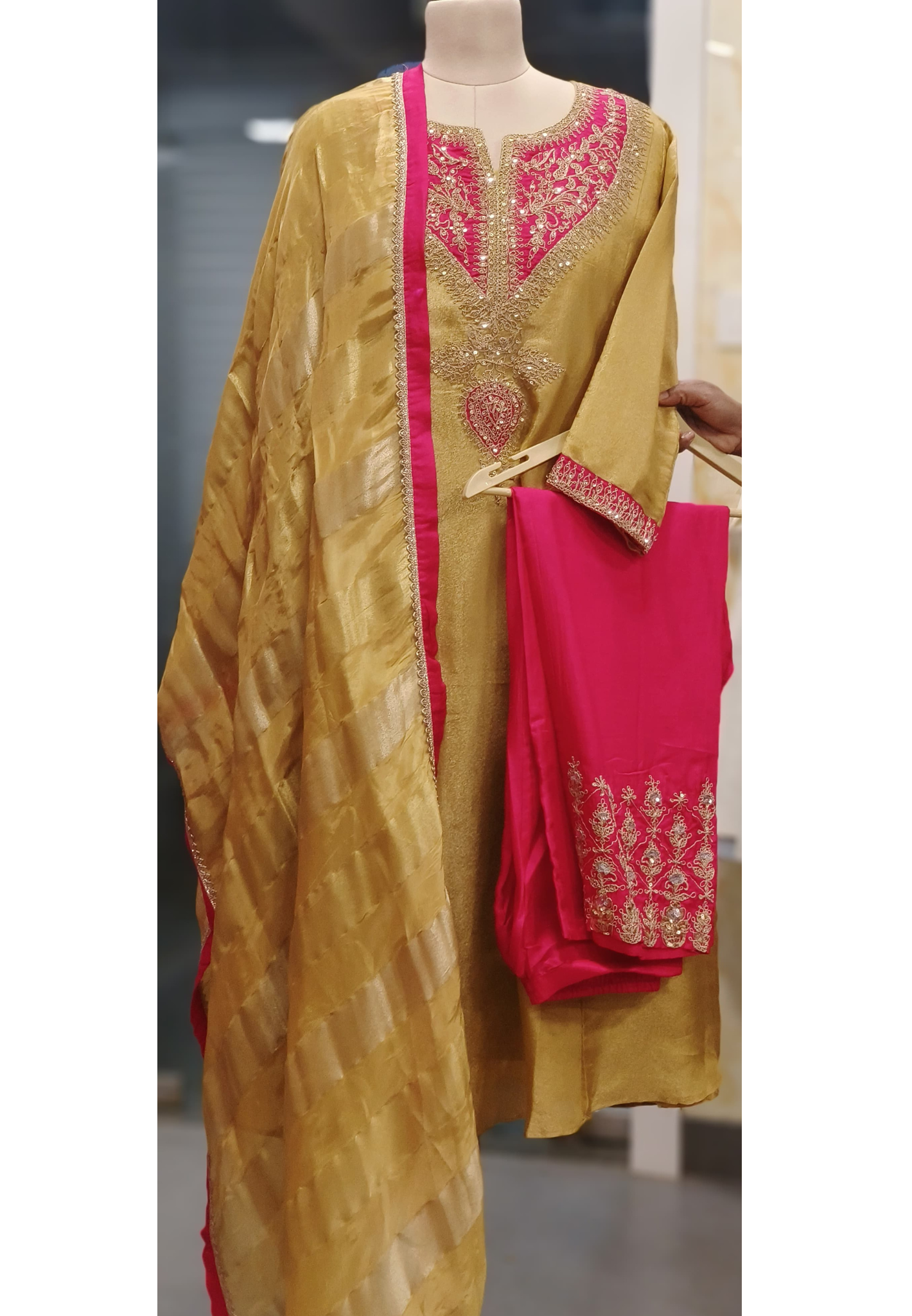 Zardosi Work Beautiful Front Design Anarkali Full Suit Set In Silk Fabric