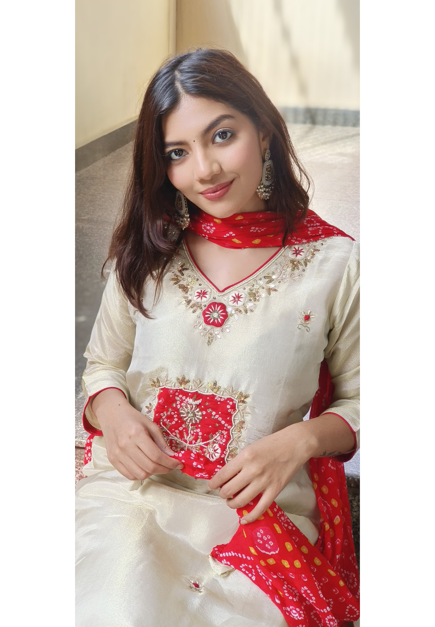 Thread & Zari Embroidered Shimmer Tissue Full Suit With Bandhani Print Chiffon Dupatta In Pink