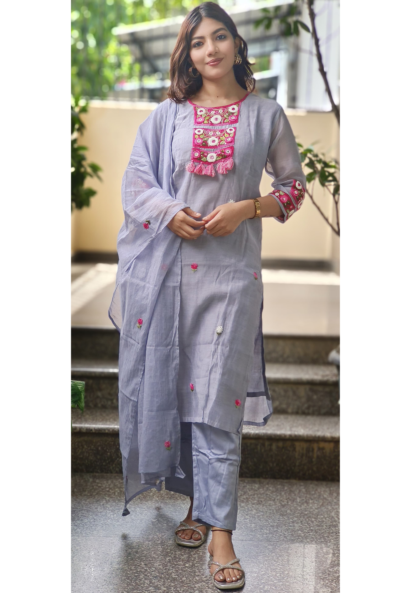 Mul Chanderi Coiled Thread Work Straight Full Suit Set With Dupatta