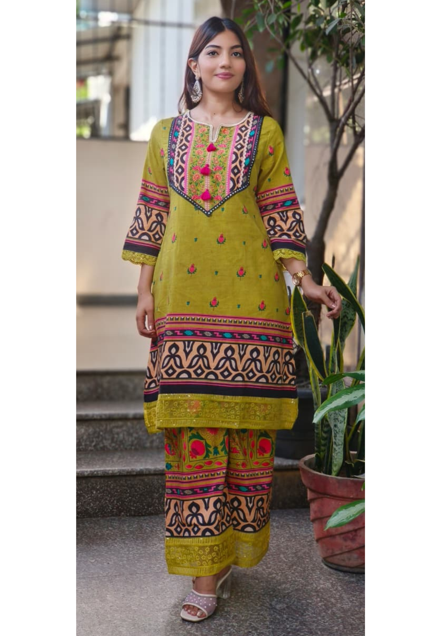 Linen Sequenced Floral Print With Crosia Lace Kurta Loose Pant In Linen Fabric-10719