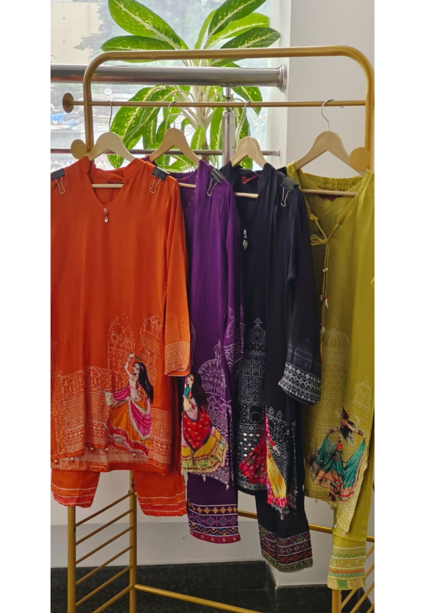 Rangrez Folk Tales Ethnic Co-Ord Set In Dola Silk Fabric