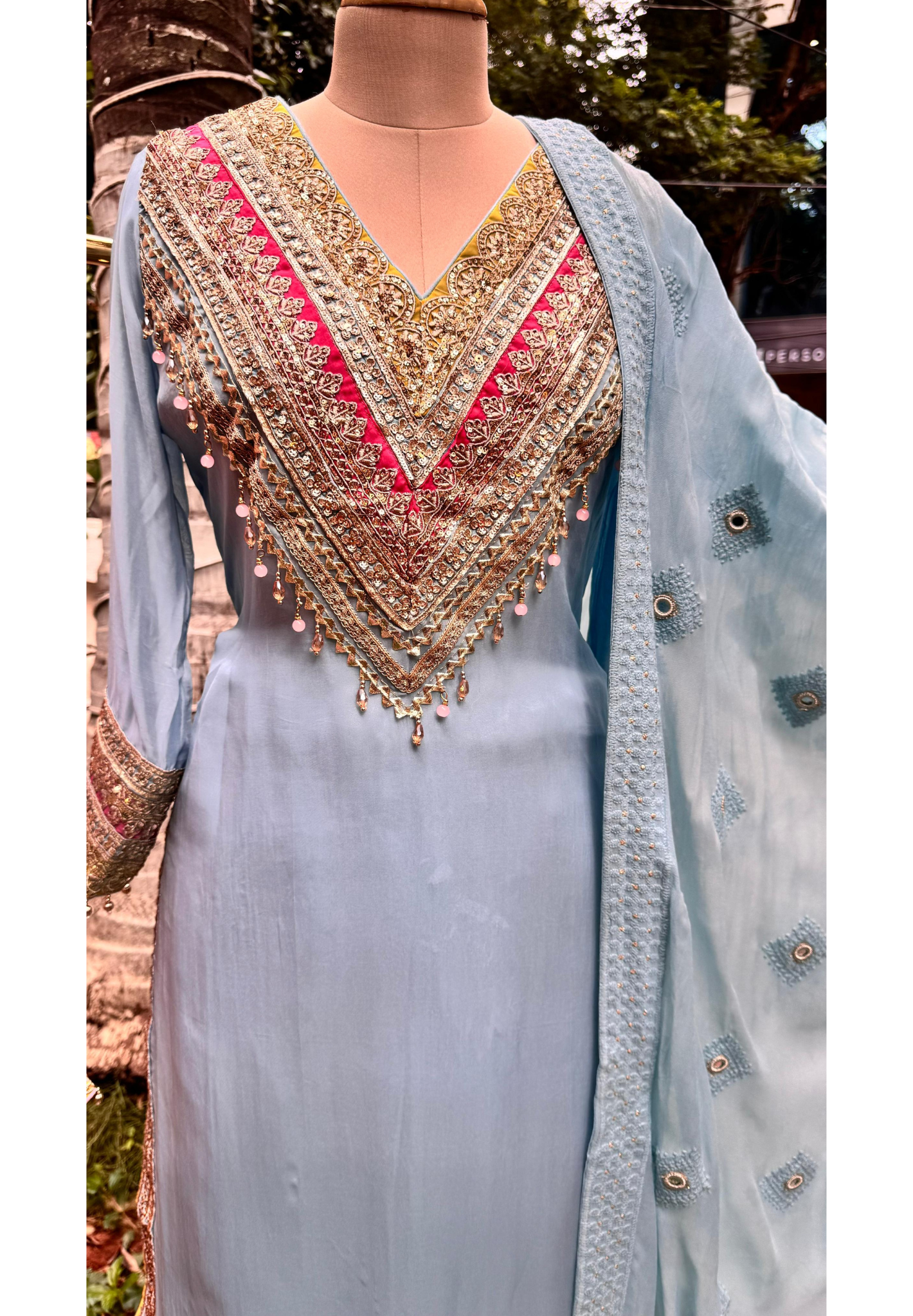 Sunehri Gul Heavily Embroidered Beautiful Yoke Full Suit Set With Dupatta & Loose Palazzo Bottom In Soft Tissue Fabric