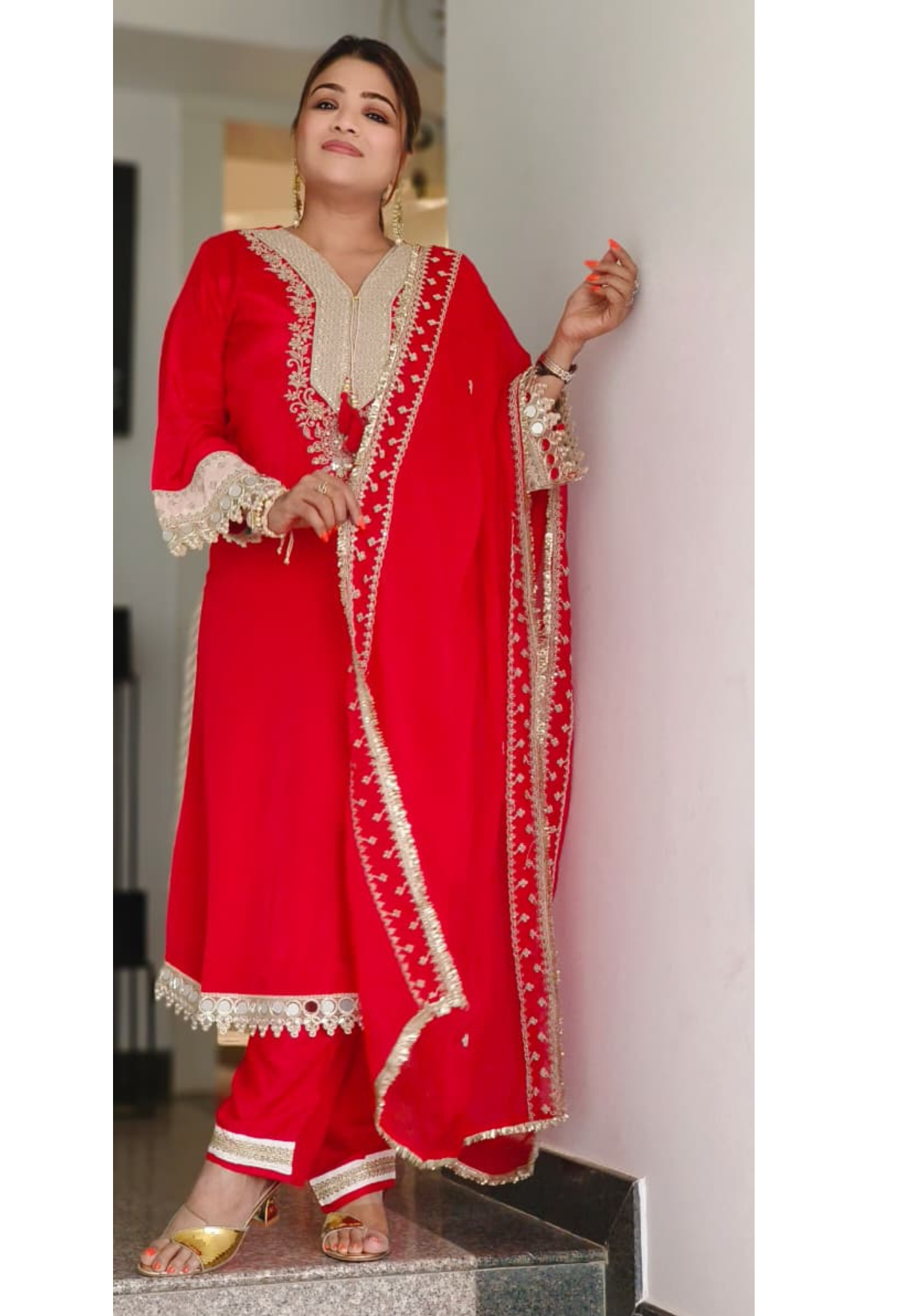 Real Mirror Elegance Beautiful Embroidery Work Radiant Full Suit Set With Dupatta In Crepe Fabric