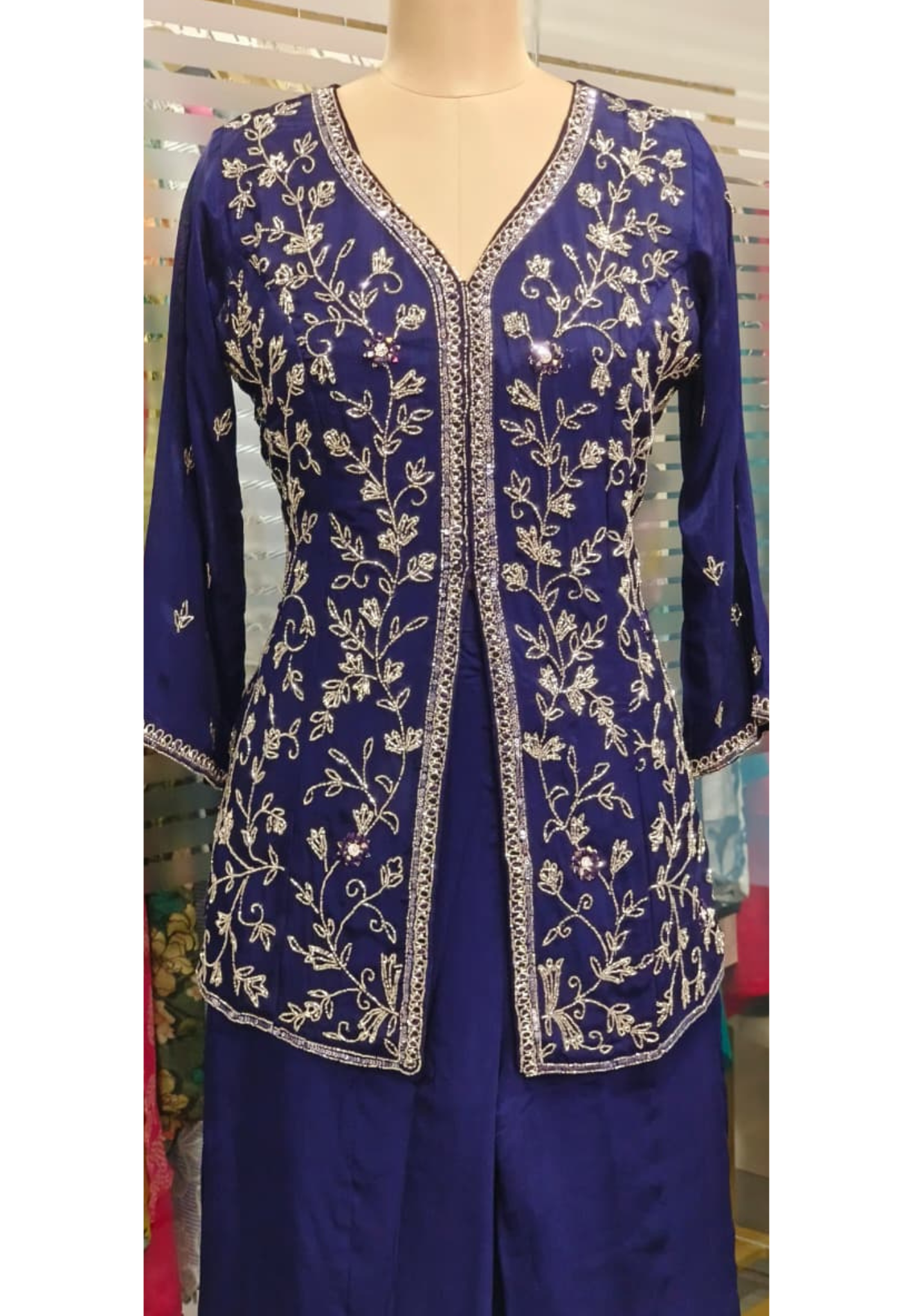 Stylish Cut Dana Grace Short Length Slit Kurta With Loose Palazzo Bottom