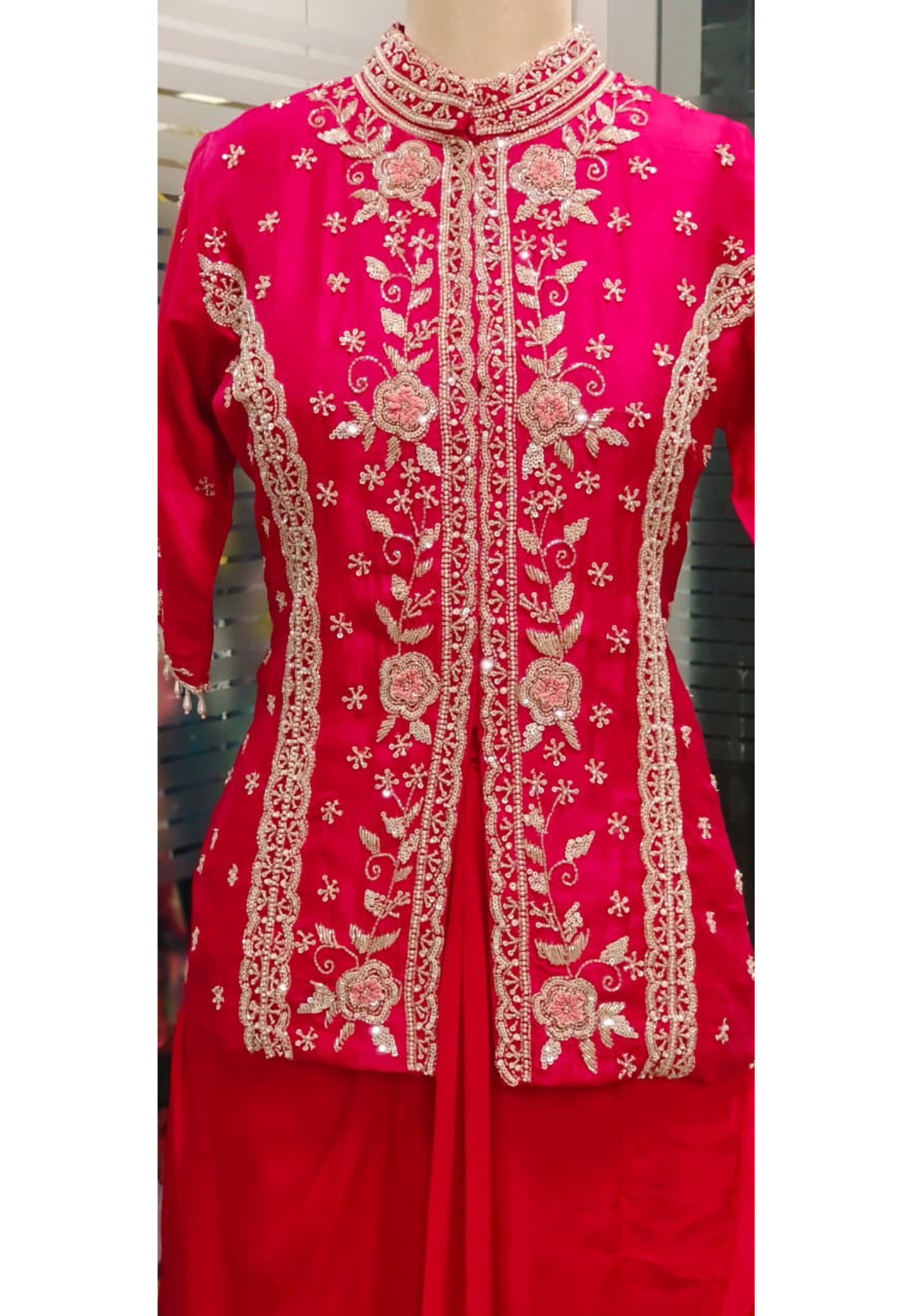 Beautiful Cut Dana Hand Embroidered Work Tasselled Short Kurta & Drape Skirt Indo Western Wear