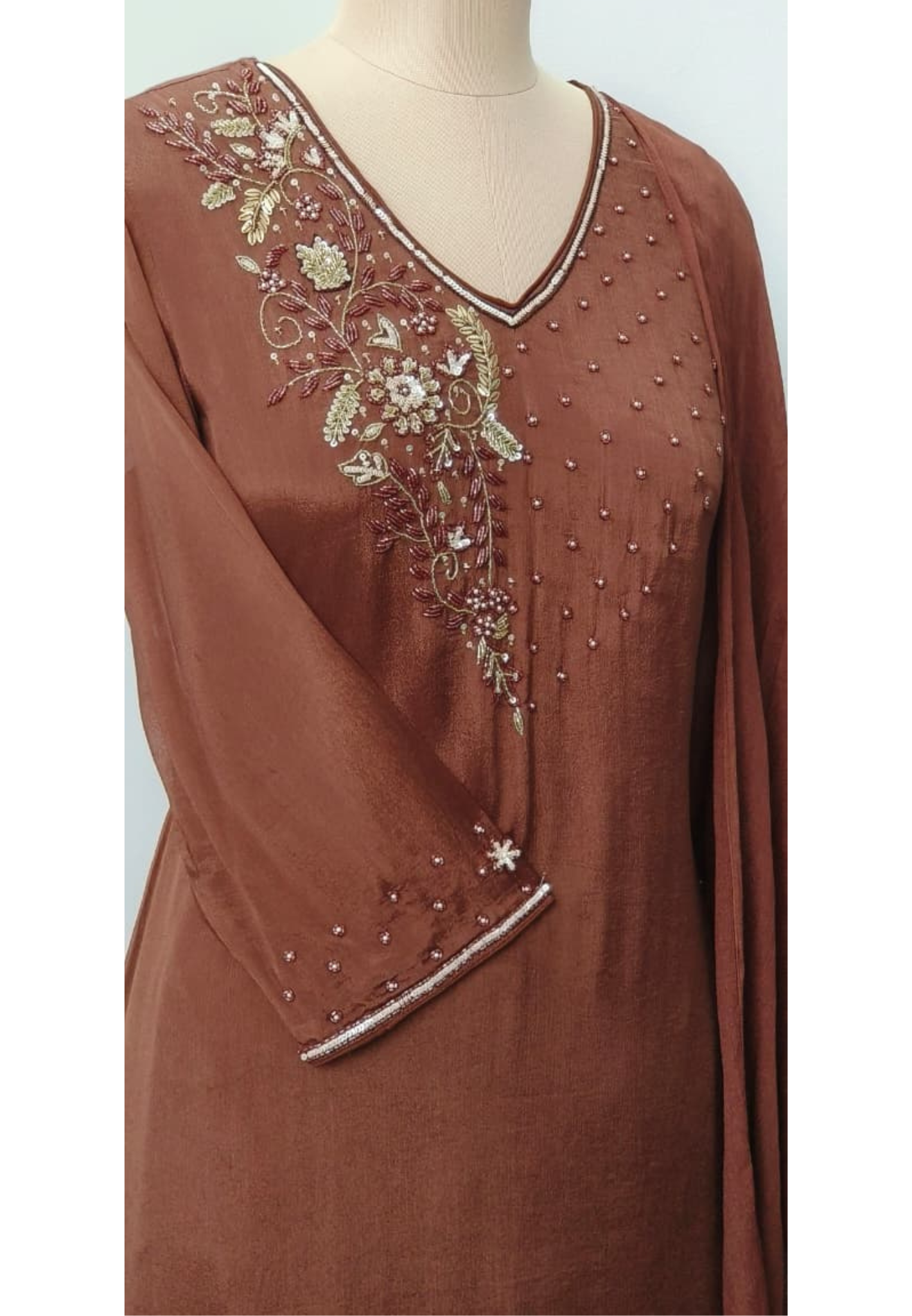 Beads Ensemble Cut Dana Front Work Solid Full Suit Set With Dupatta In Crepe Fabric- 11941