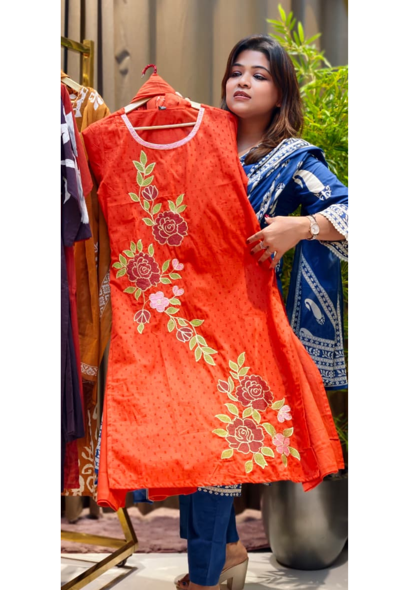 Floral With Leaf Thread Embroidery With Golden Outline Full Suit Set With Dupatta In Cotton Fabric- 12944