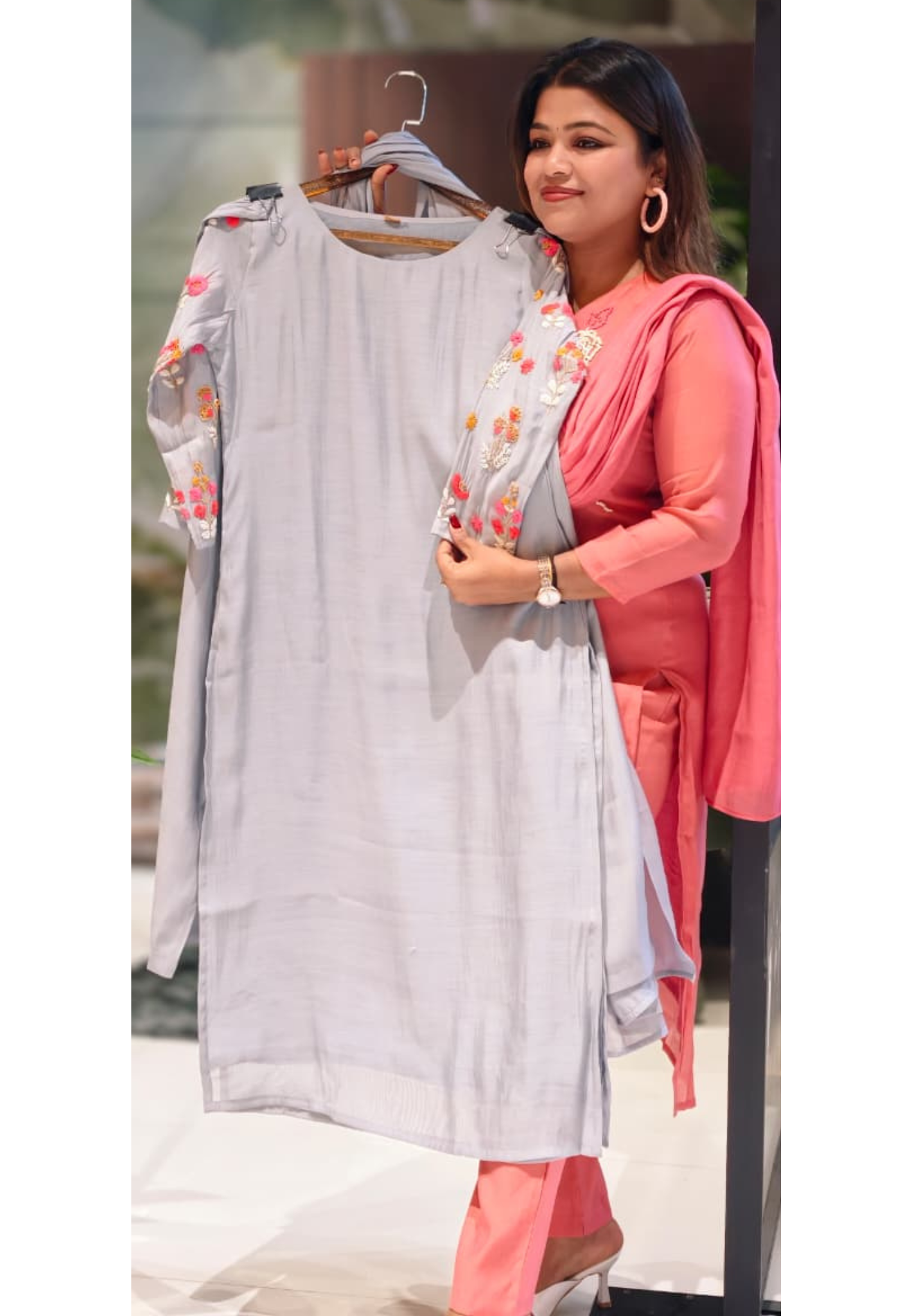 Floral Embroidery Work Plain Solid Surat Mul-Chanderi Full Suit Set With Dupatta- 13416