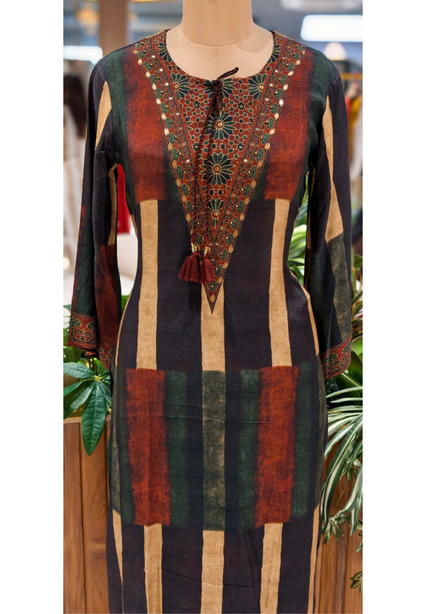 Striking Stripe Bold Stylish Printed Kurta Pant Set In Dola Silk Fabric- 13532