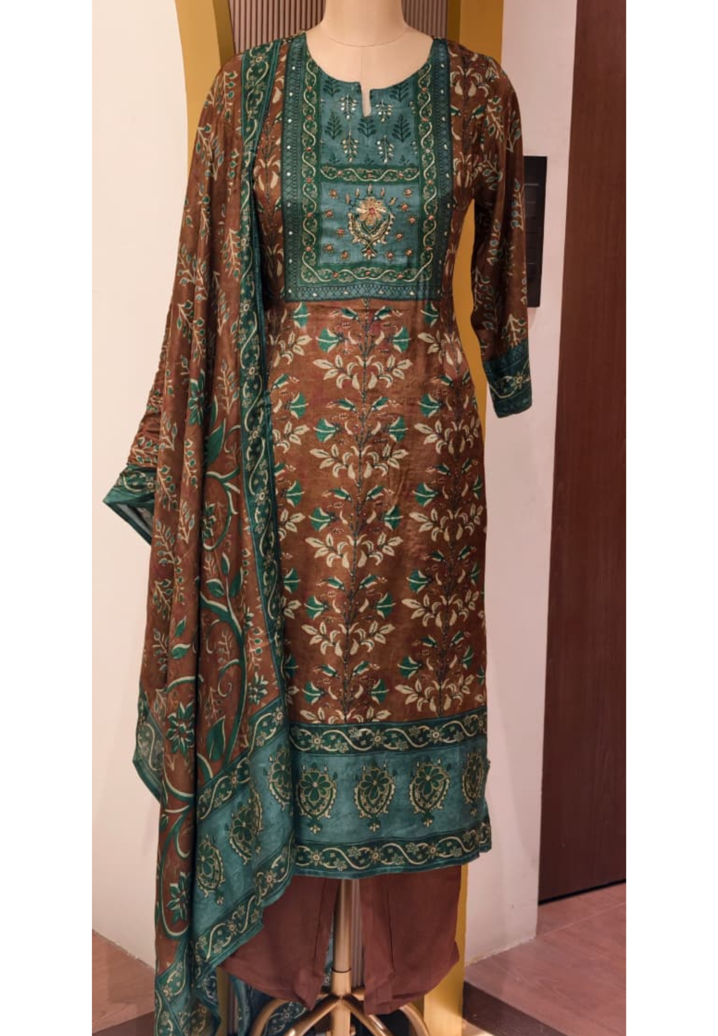 Muslin Fabric Traditional Ajrakh Print Full Suit Set With Dupatta(No Lining Inside)-14357 RB233