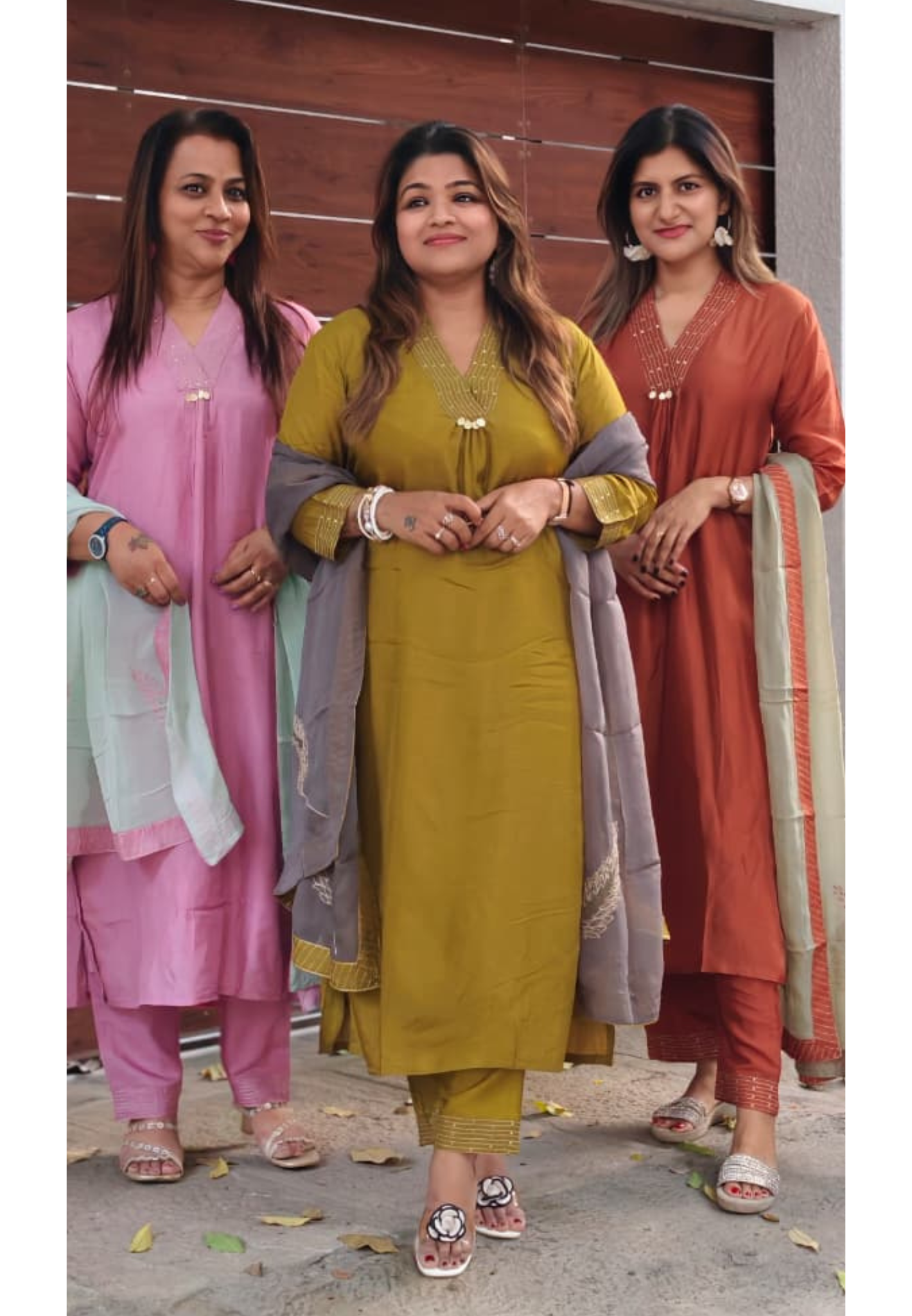 Banarasi Mul-Chanderi Solid A-Line Full Suit Set With Smart Dual Tone Dupatta & Minimal Coin Tassels Over Neck- 16040