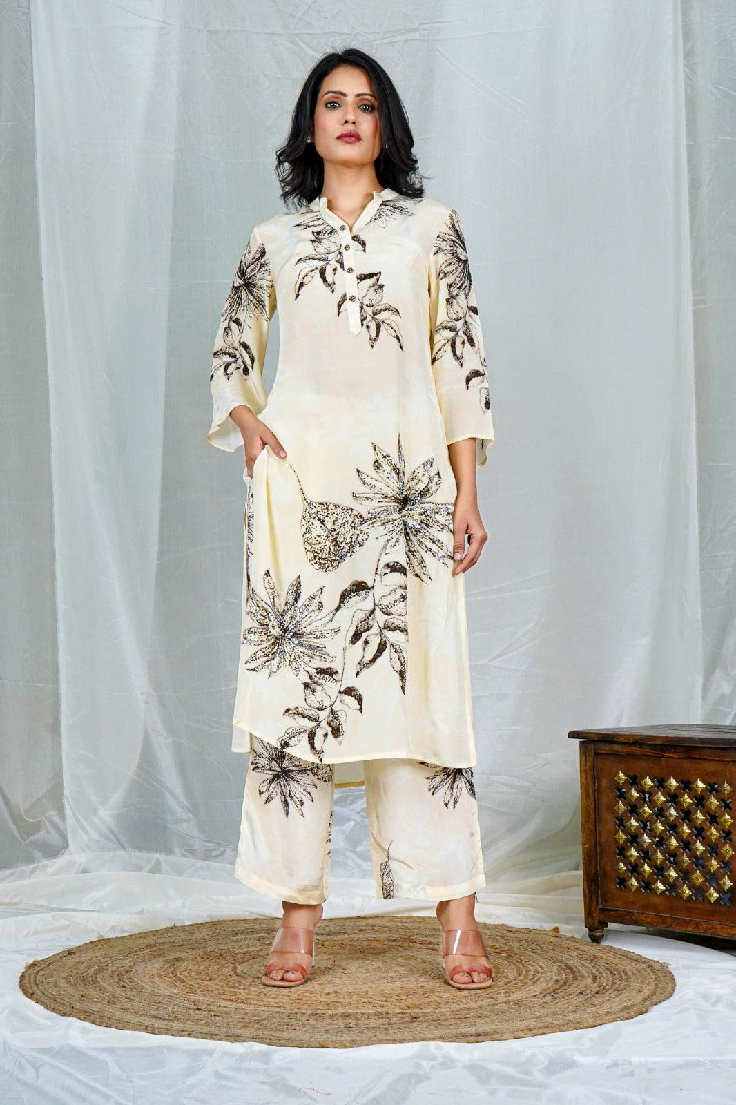 Pure Crepe Kurta Pant Set with Artistic Black Floral Print 9128
