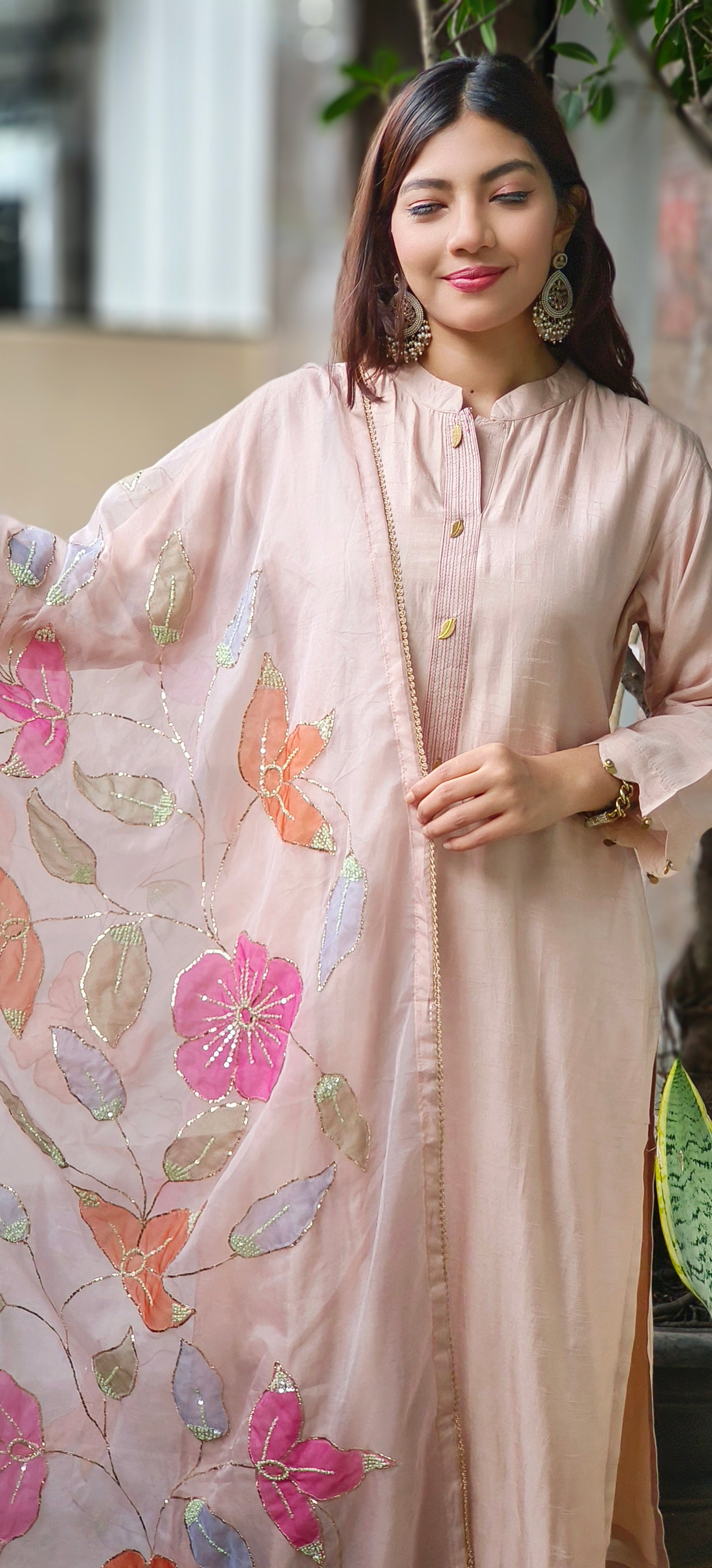 Royal Straight-Cut Silk Kurta Set with Floral Embroidered Organza Dupatta and Subtle Neckline Detailing