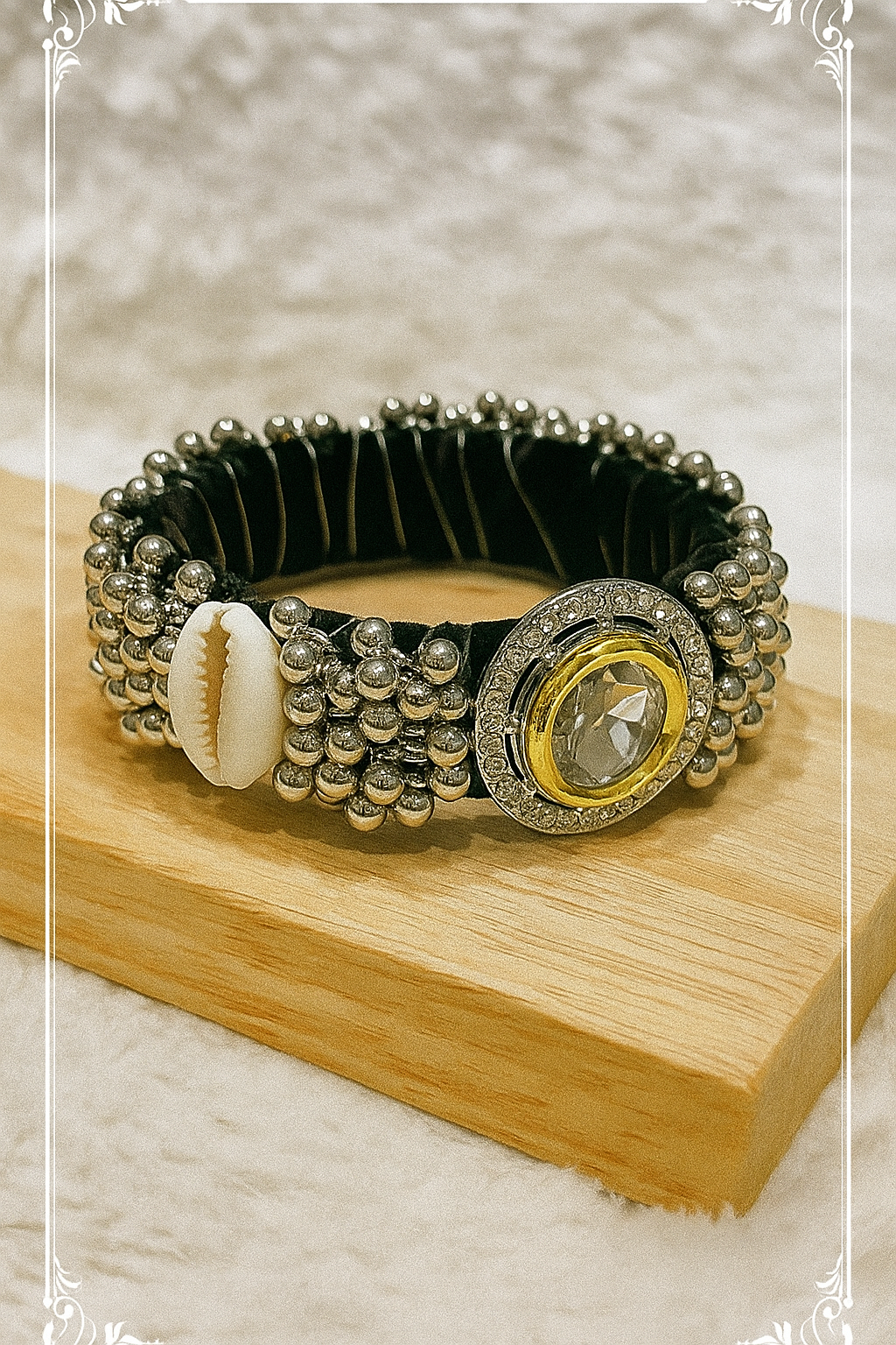 Eterna Shell & Stone Shine Bangle