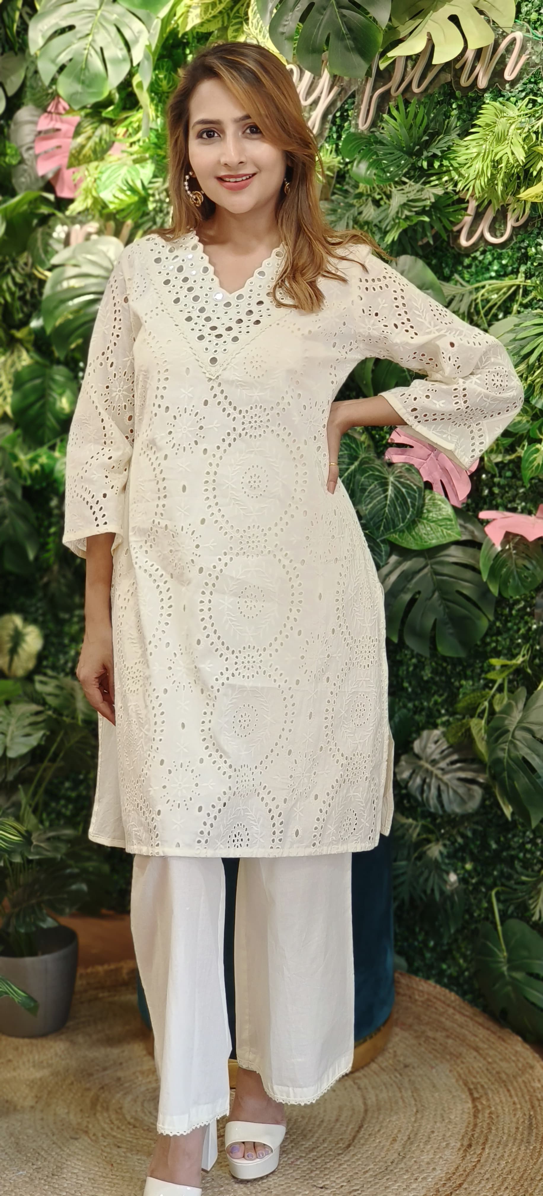 V-neck Stylish hacoba embroidery cotton foil mirror kurta with pant-04797