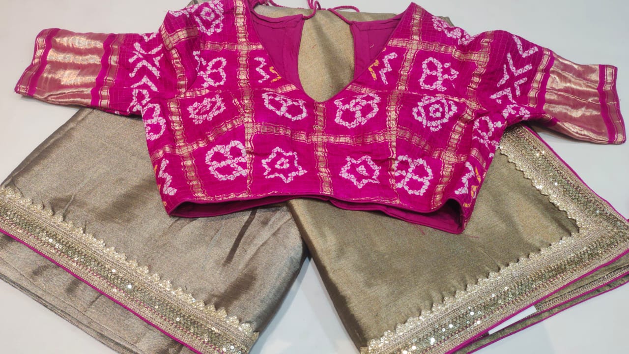 Designer Tissue Silk Plain Gold Dual Tone Silk Saree with Vibrant Bandhani Padded Stiched Blouse