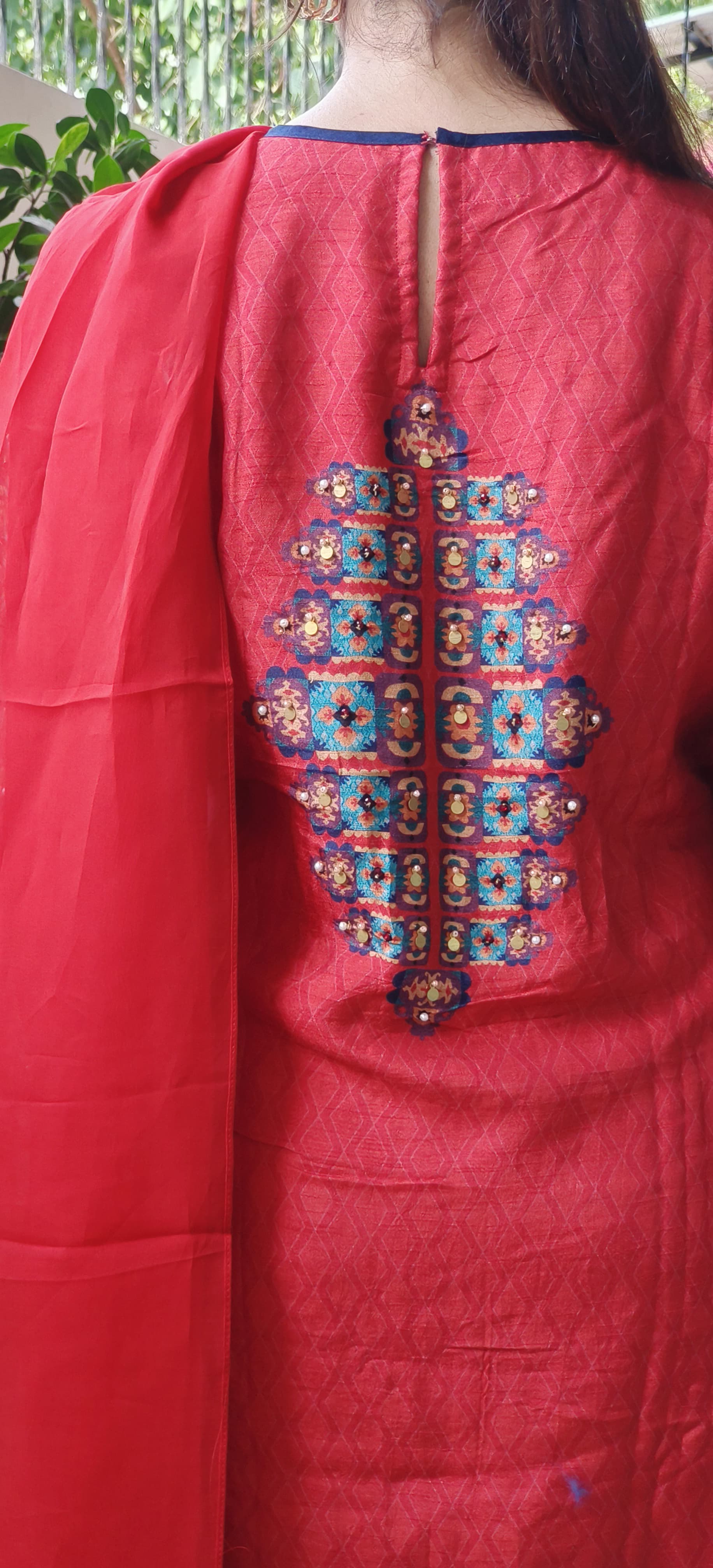 Embroidered Sahrara Suit Full Set- 09558