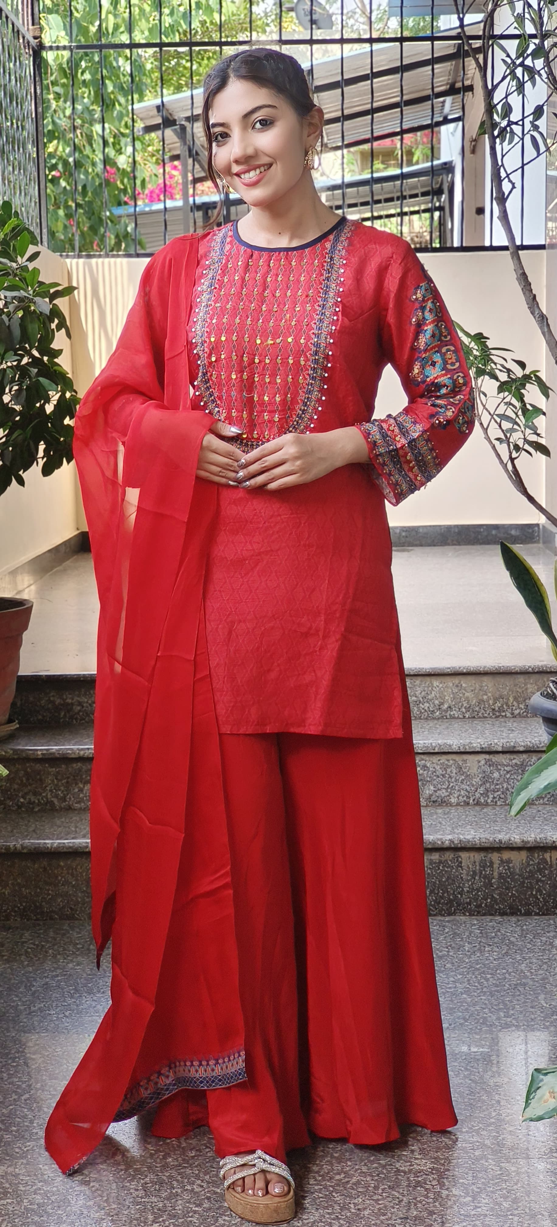 Embroidered Sahrara Suit Full Set- 09558